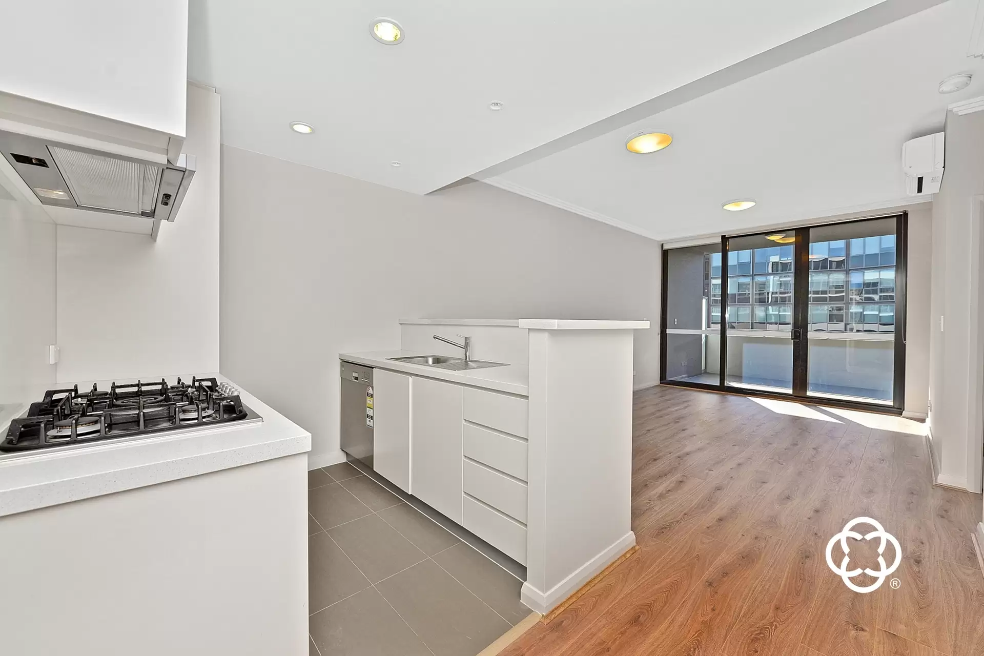 604/4 Footbridge Boulevard, Wentworth Point Leased by Chidiac Realty - image 1