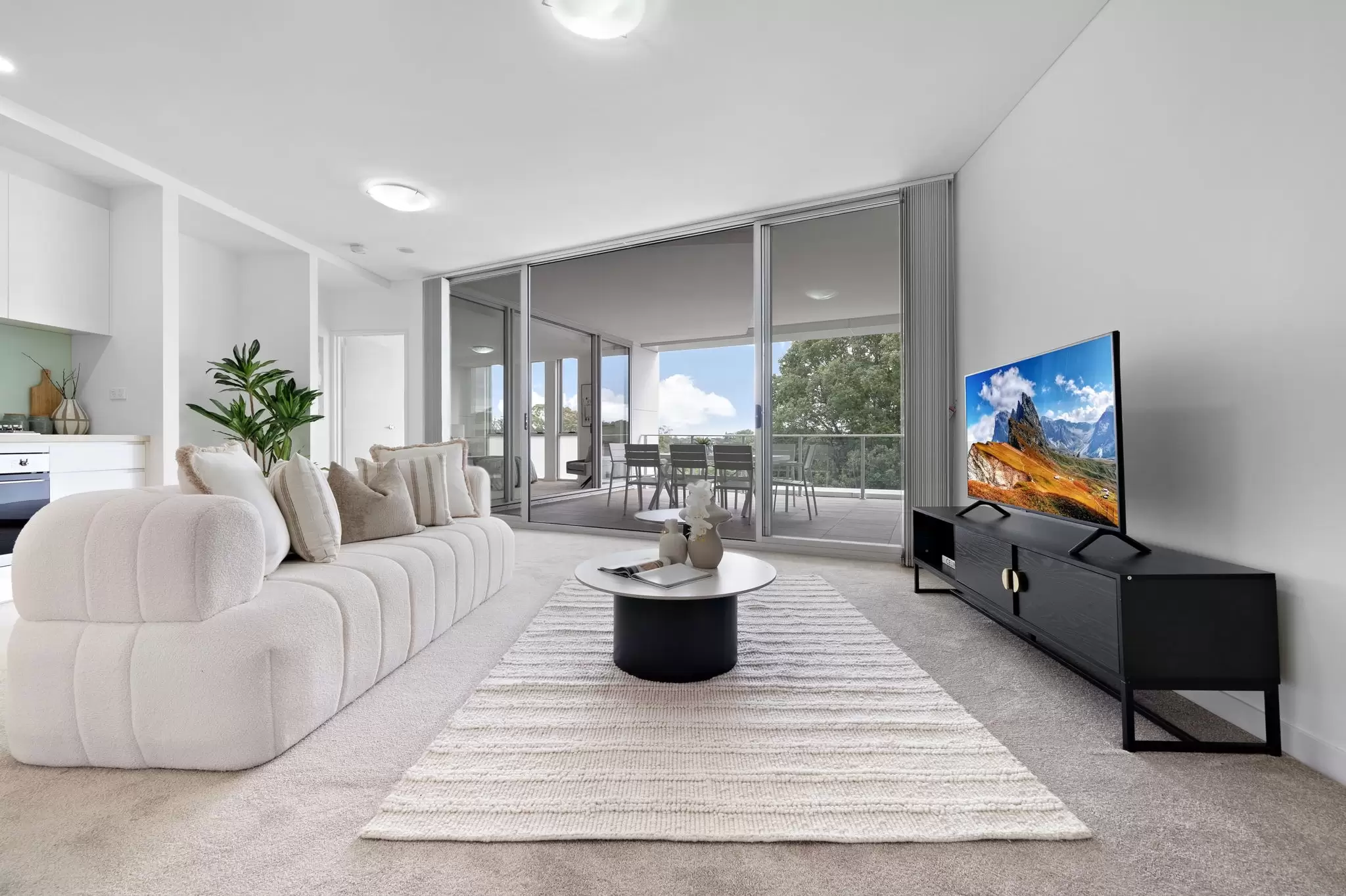 402/77 Ridge Street, Gordon Sold by Chidiac Realty - image 1