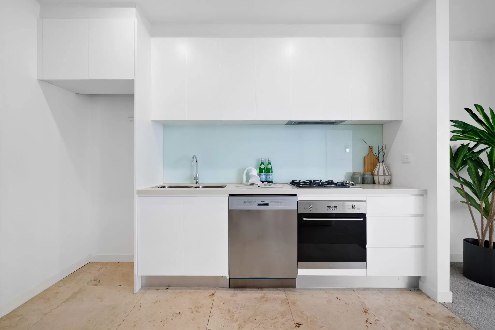 402/77 Ridge Street, Gordon Sold by Chidiac Realty - image 3
