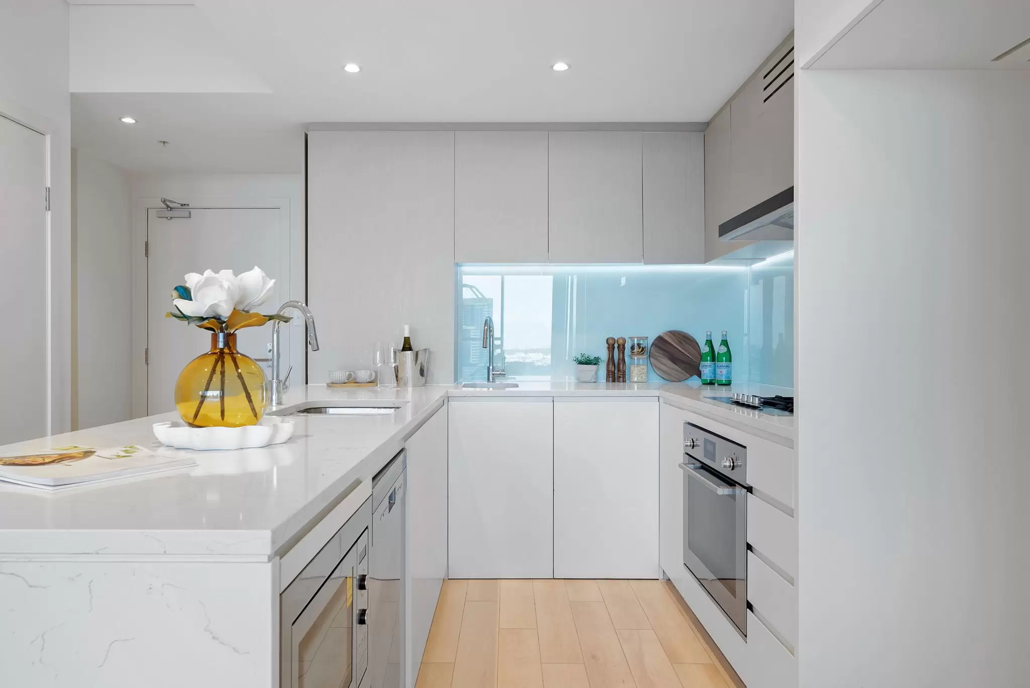 2407/11 Wentworth Place, Wentworth Point Sold by Chidiac Realty - image 4