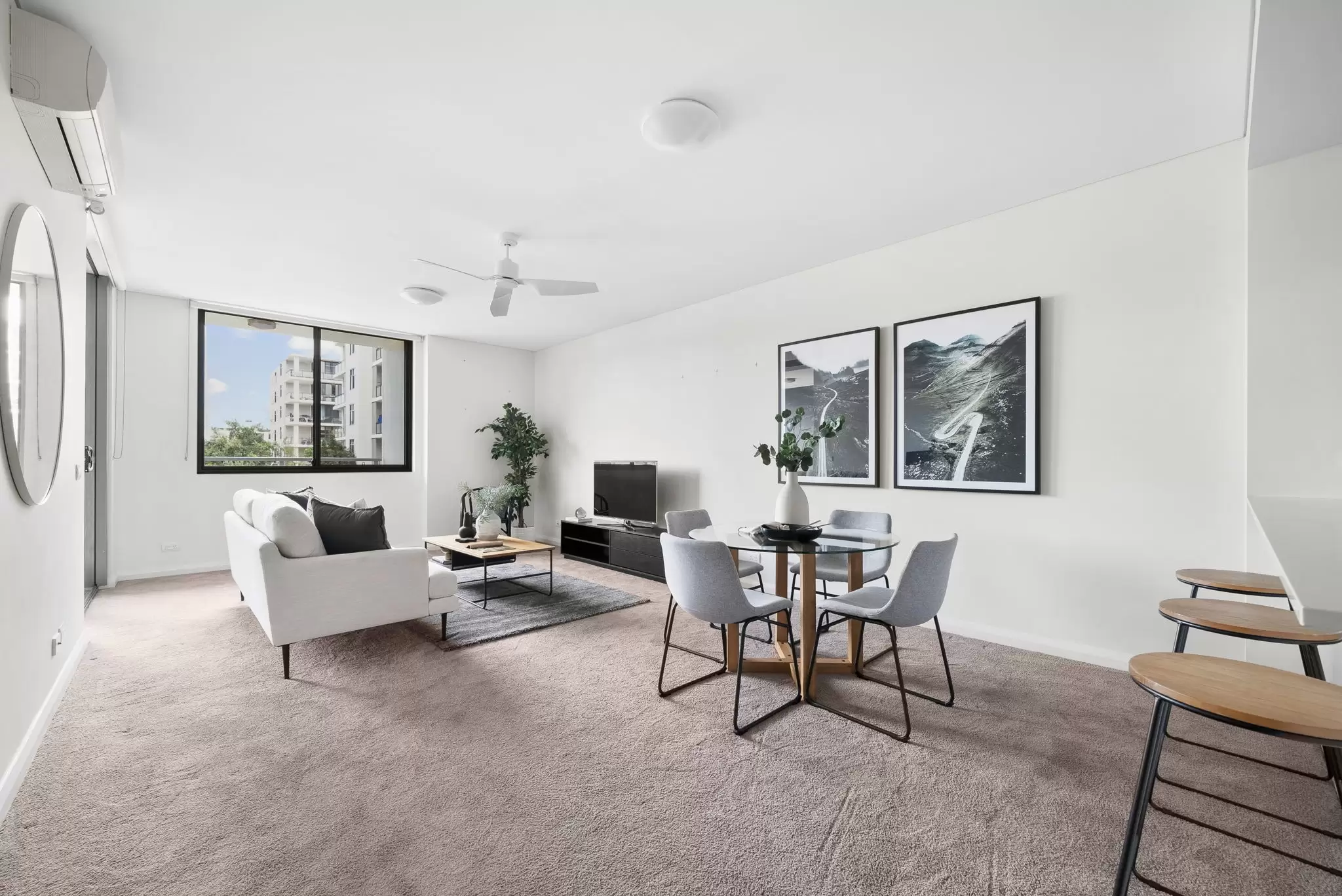 302/8 Marine Parade, Wentworth Point Sold by Chidiac Realty - image 3