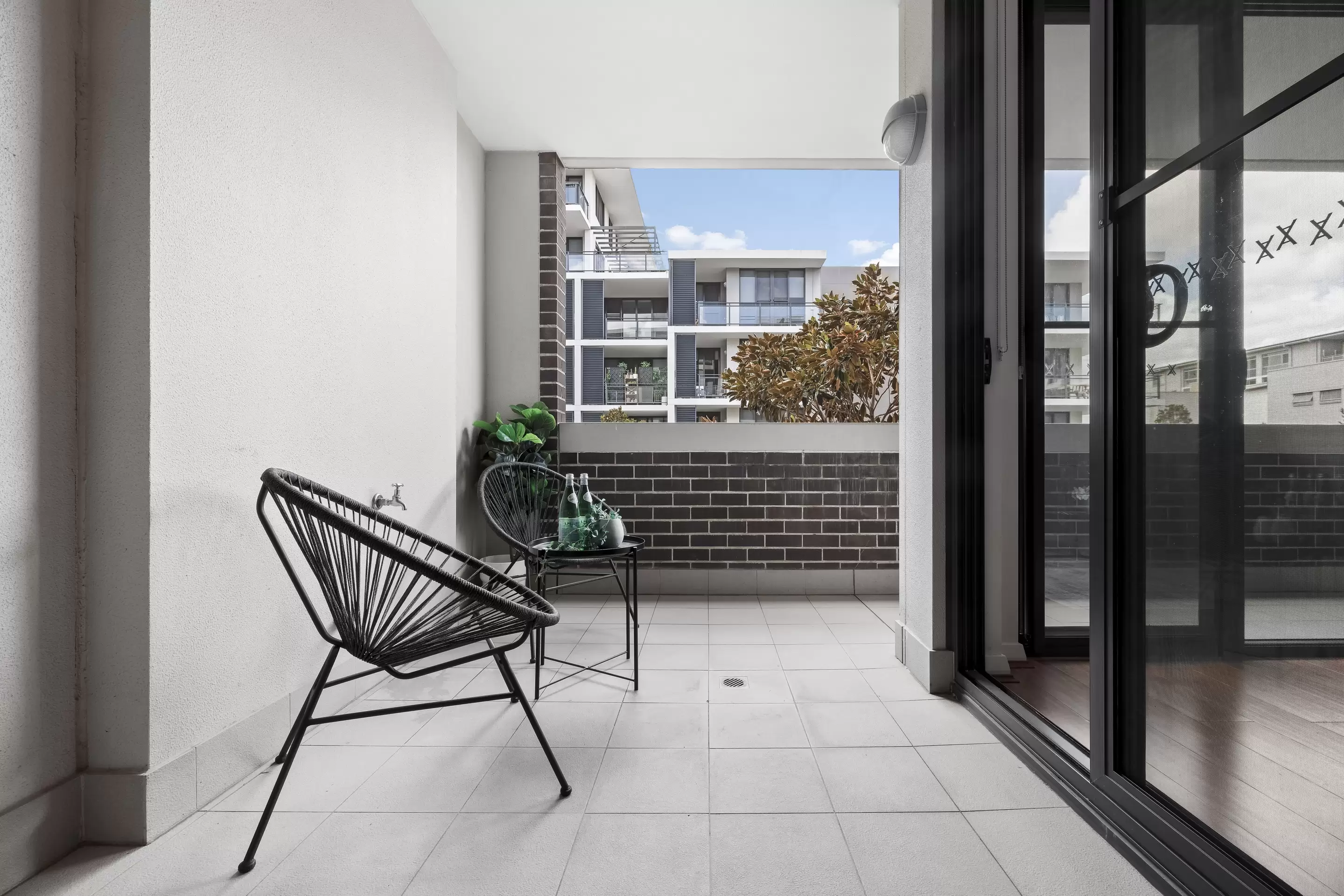 329/43 Amalfi Drive, Wentworth Point Sold by Chidiac Realty - image 4