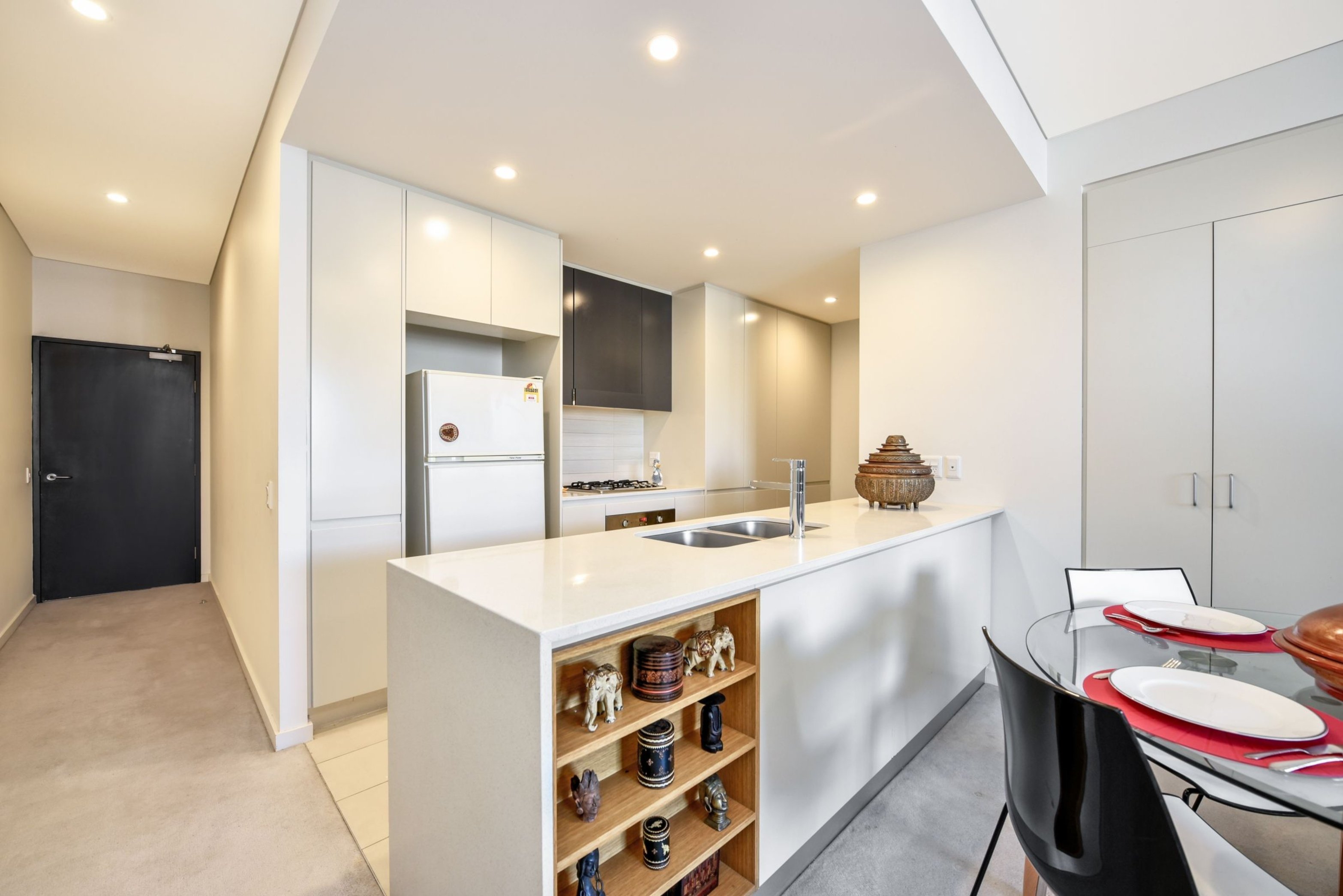 612/12 Nuvolari Place, Wentworth Point Sold by Chidiac Realty - image 3
