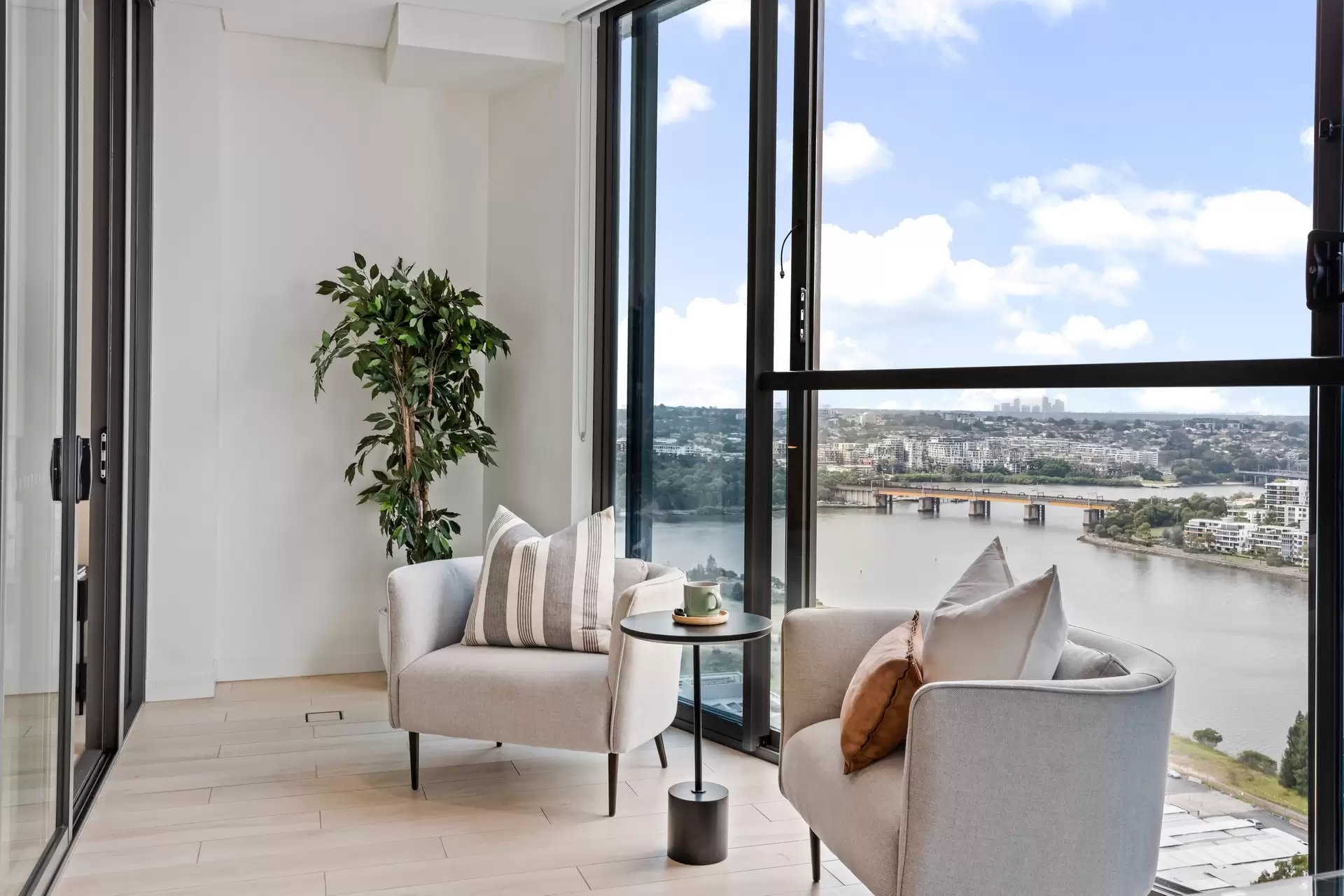2402/11 Wentworth Place, Wentworth Point Sold by Chidiac Realty - image 1