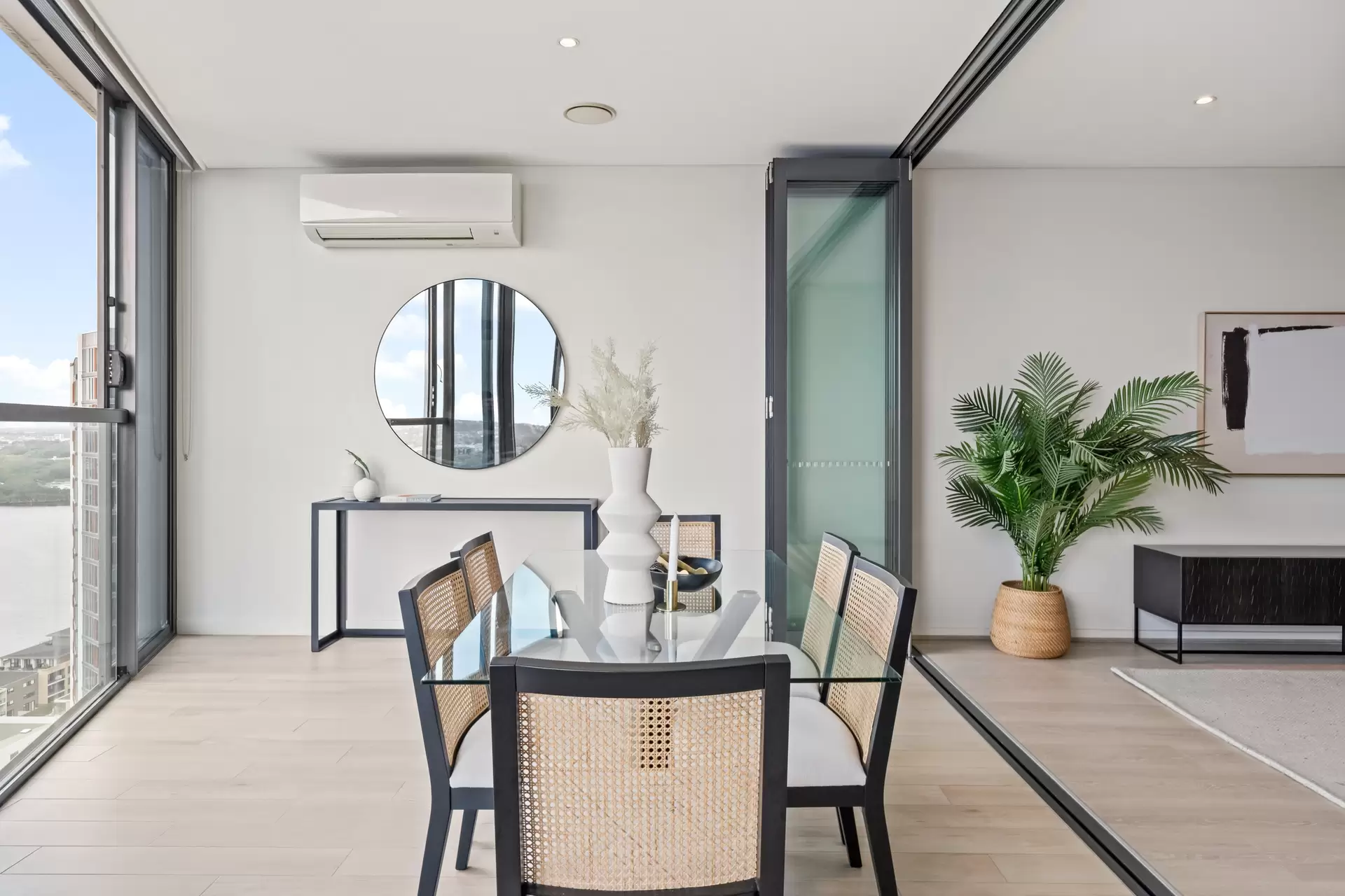 2402/11 Wentworth Place, Wentworth Point Sold by Chidiac Realty - image 1