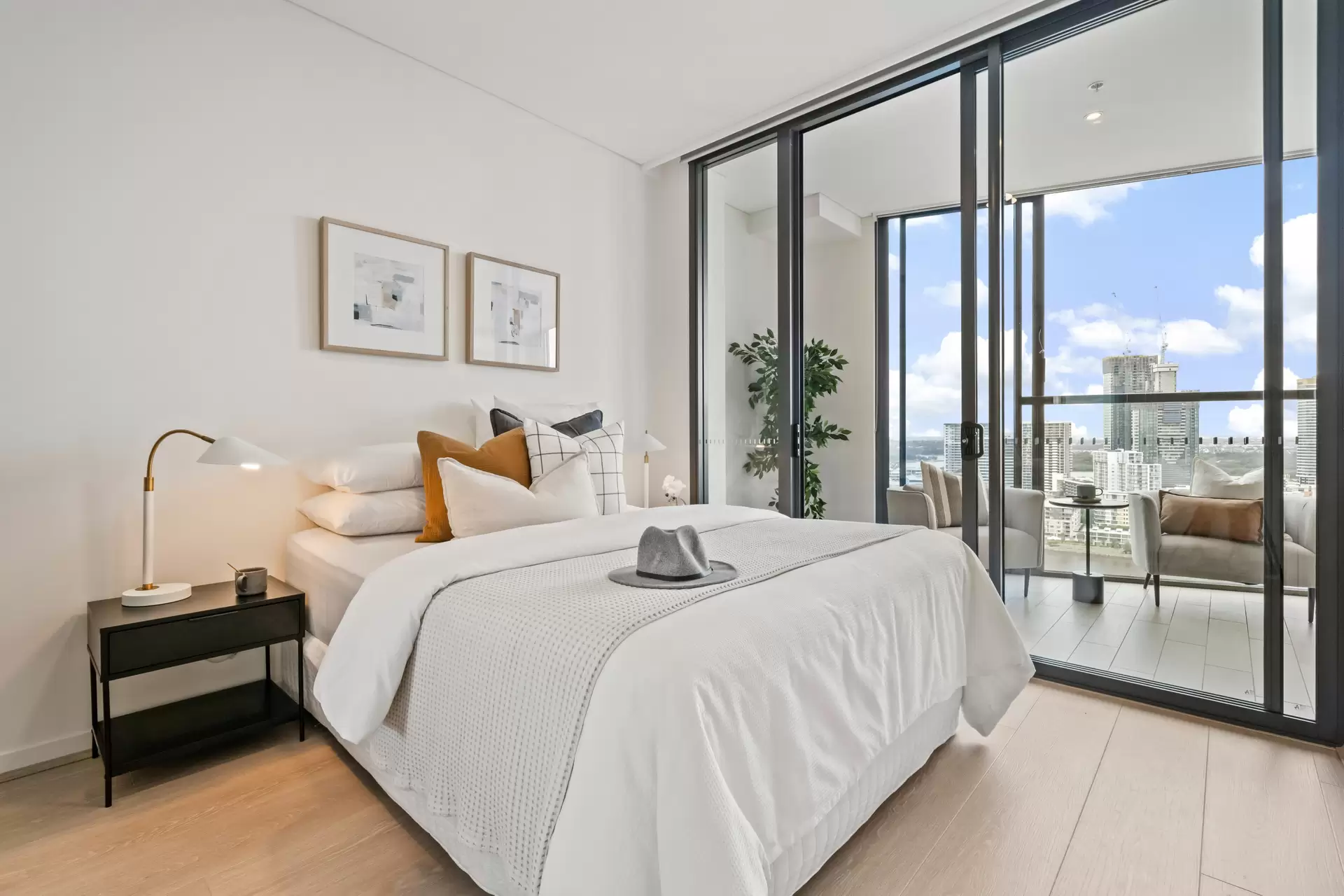 2402/11 Wentworth Place, Wentworth Point Sold by Chidiac Realty - image 1