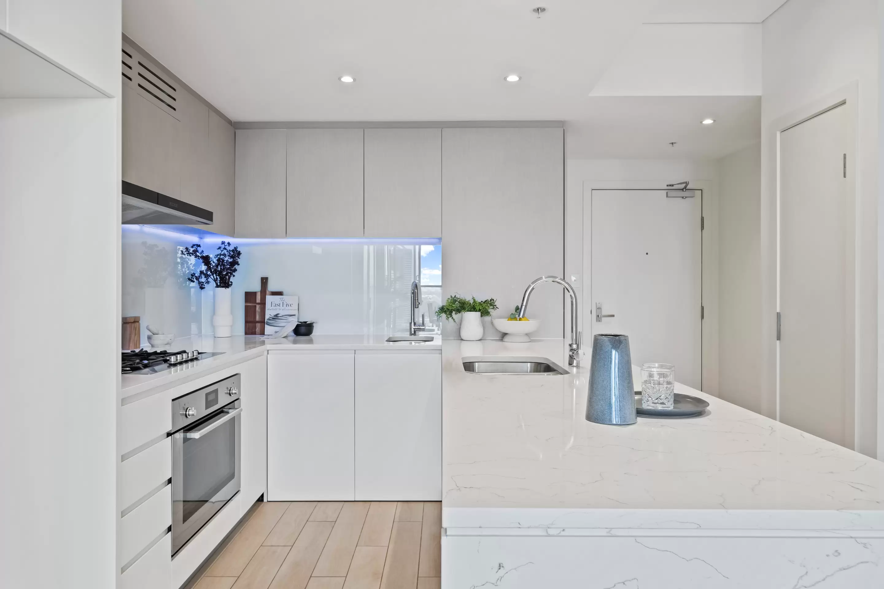 2402/11 Wentworth Place, Wentworth Point Sold by Chidiac Realty - image 8