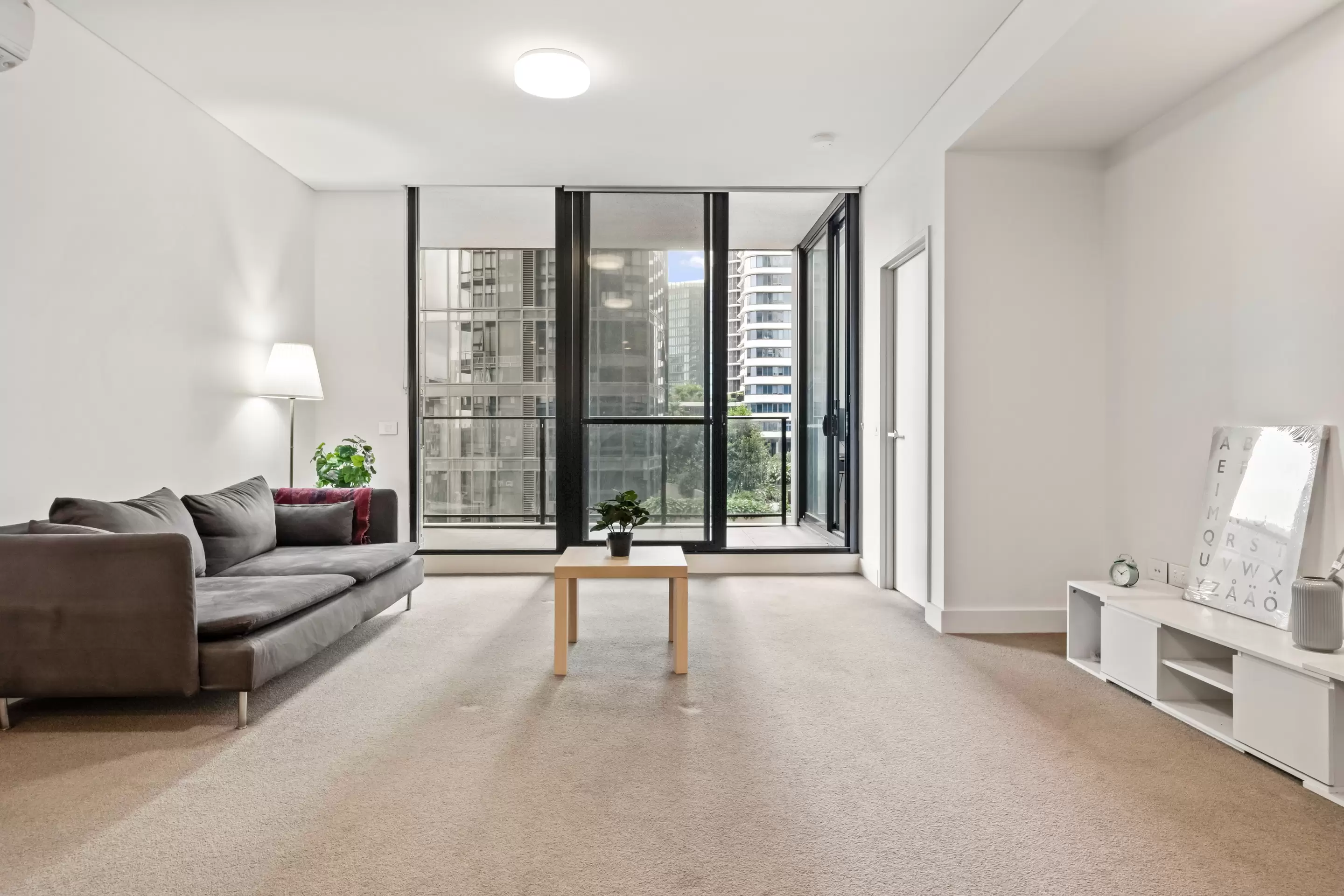 605/46 Savona Drive, Wentworth Point Sold by Chidiac Realty - image 4