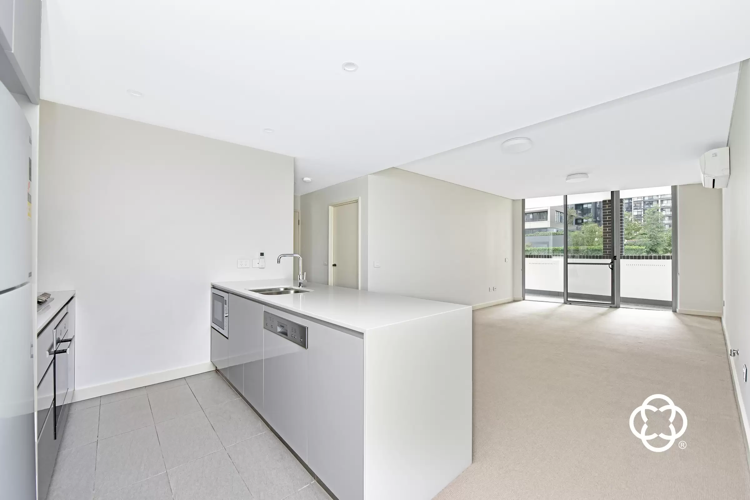 218/5 Verona Drive, Wentworth Point Leased by Chidiac Realty - image 1