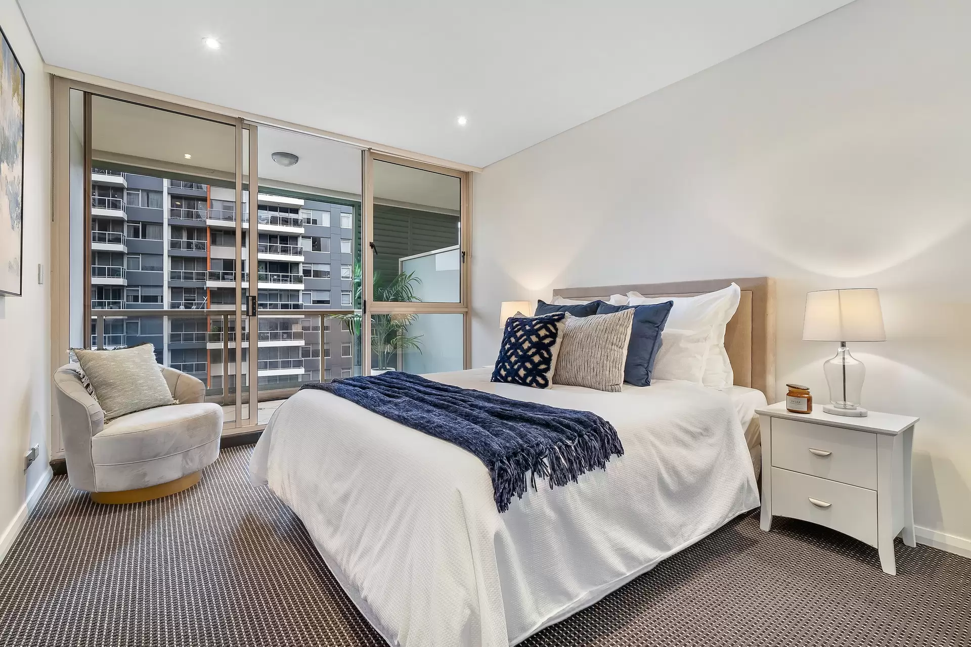 292/8 Lachlan Street, Waterloo Sold by Chidiac Realty - image 1