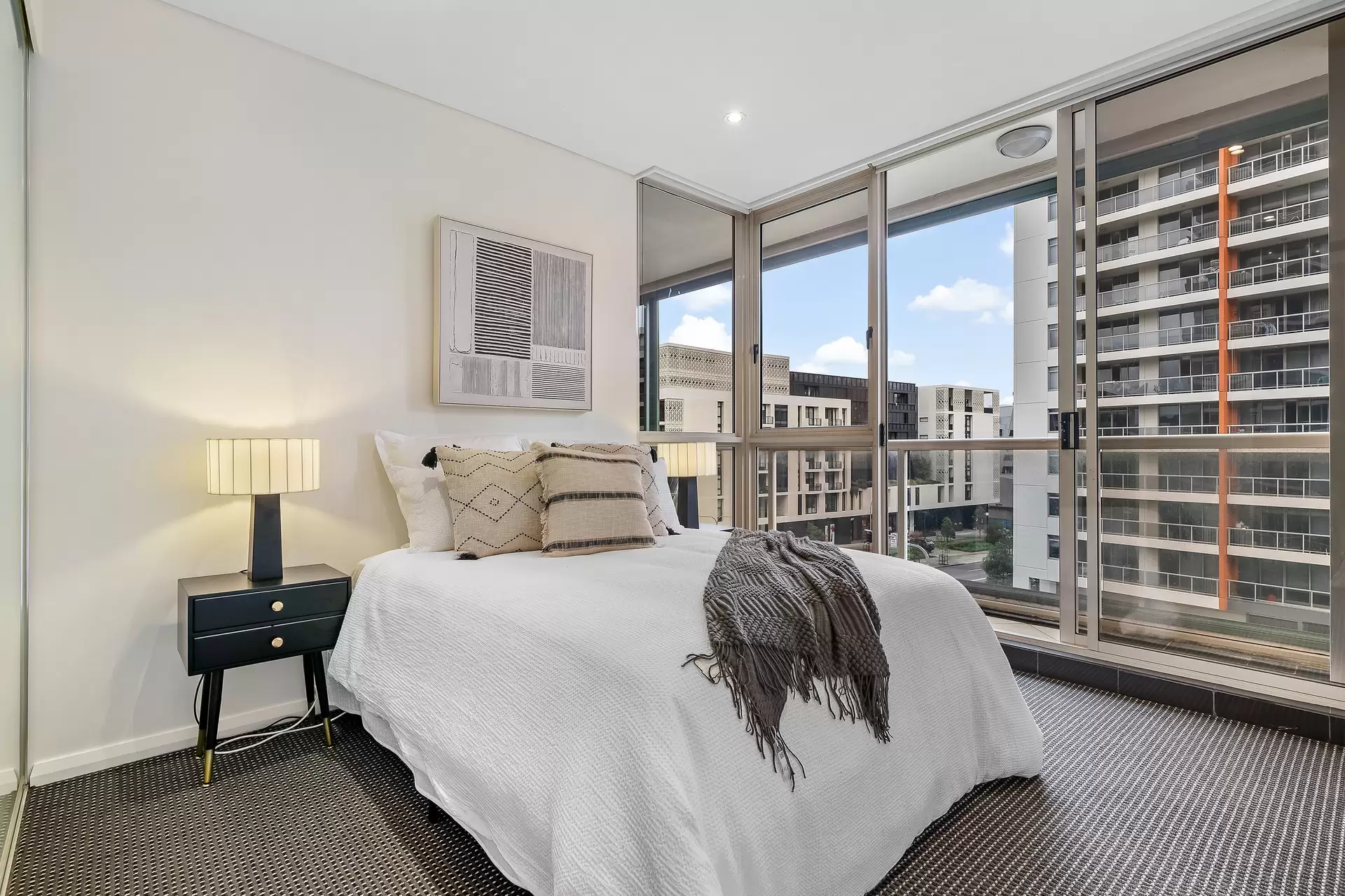 292/8 Lachlan Street, Waterloo Sold by Chidiac Realty - image 1