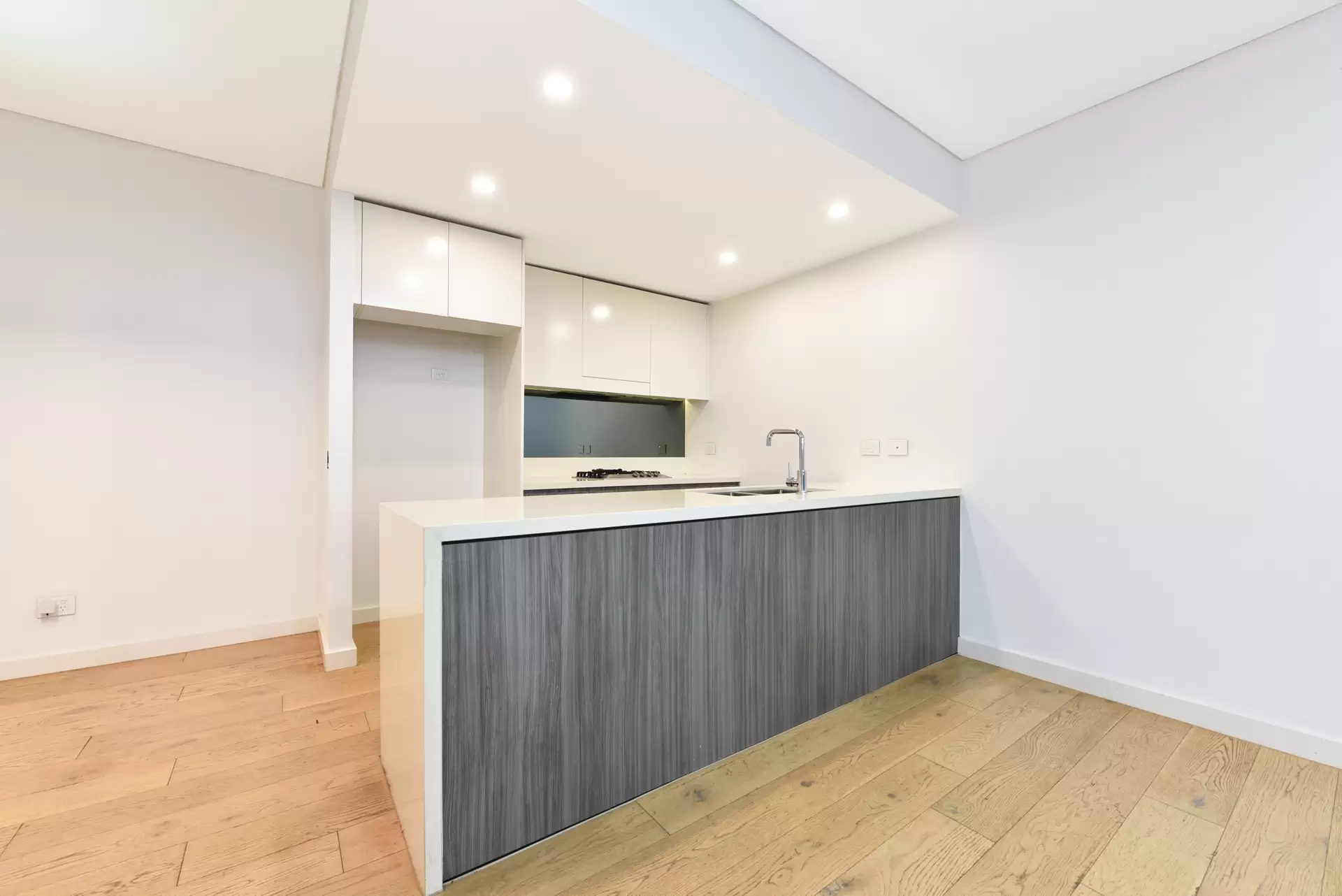 102/14 Half Street, Wentworth Point Sold by Chidiac Realty - image 1
