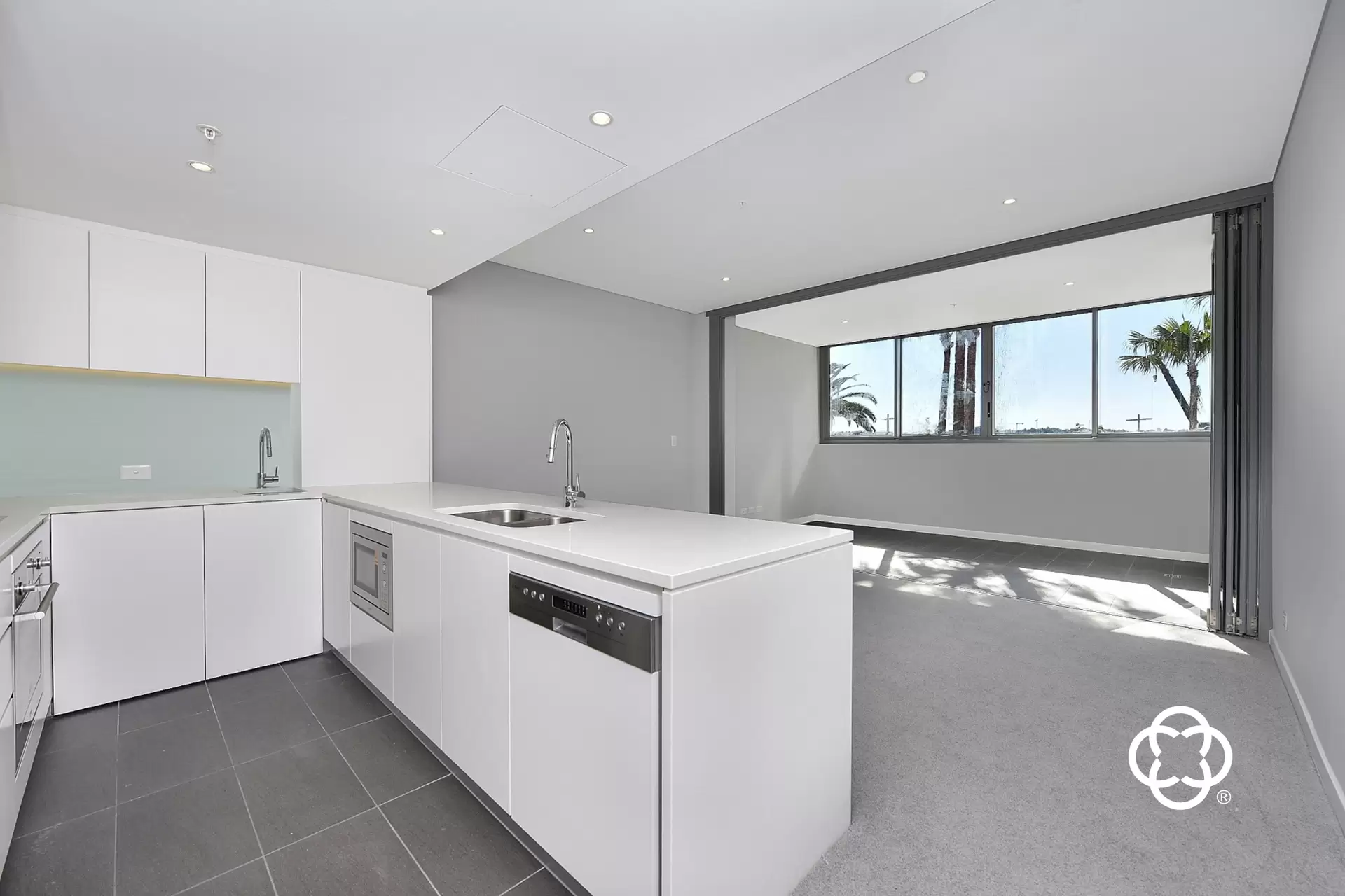 404/18 Footbridge Boulevard, Wentworth Point Leased by Chidiac Realty - image 1