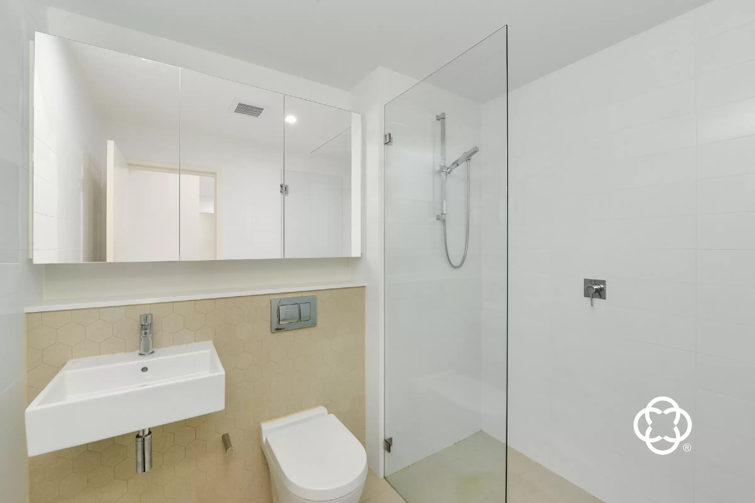 217/5 Verona Drive, Wentworth Point Leased by Chidiac Realty - image 5