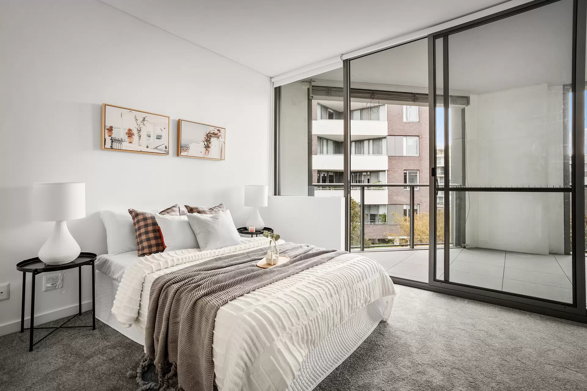 402/17 Monza Boulevard, Wentworth Point Sold by Chidiac Realty - image 1