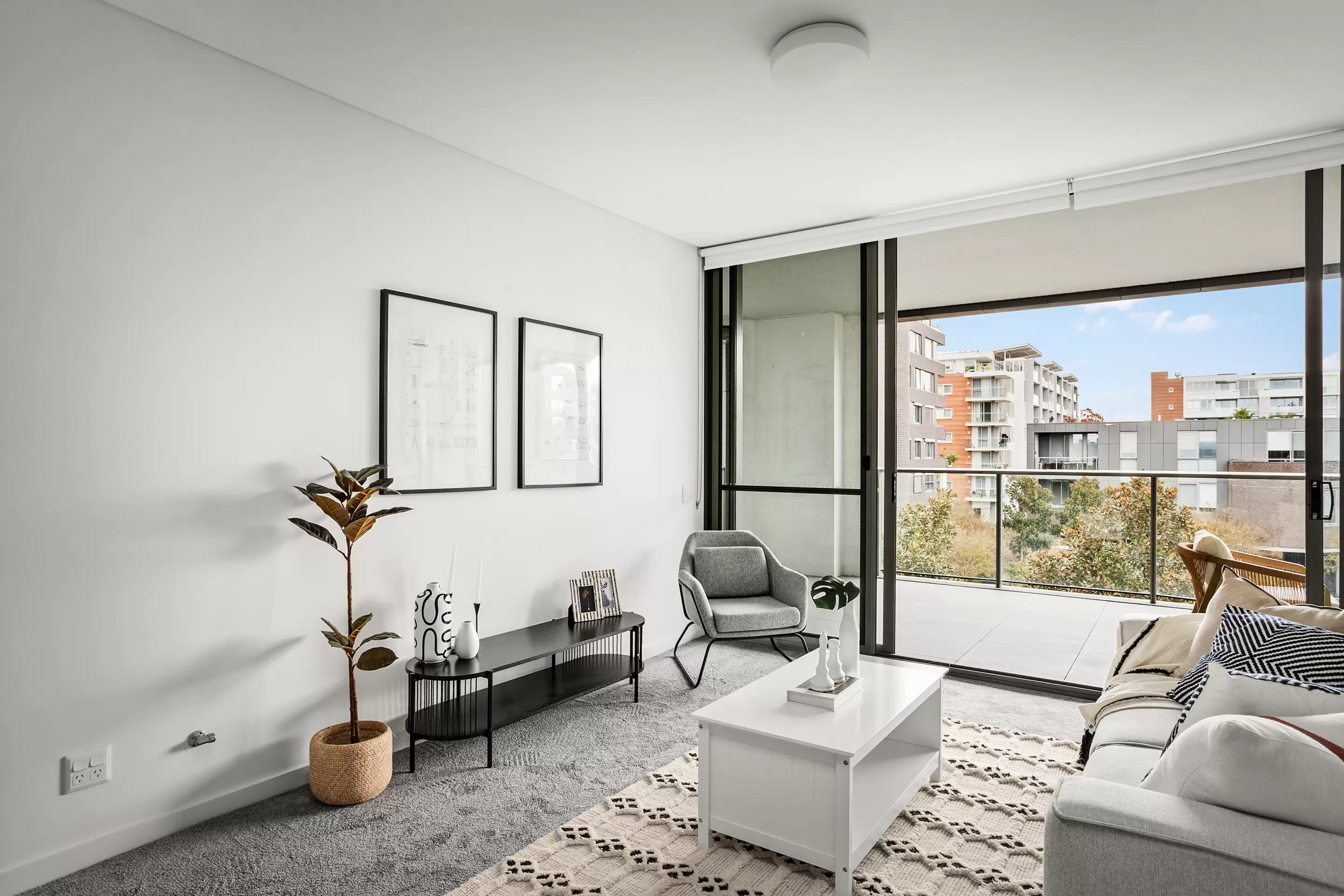 402/17 Monza Boulevard, Wentworth Point Sold by Chidiac Realty - image 4