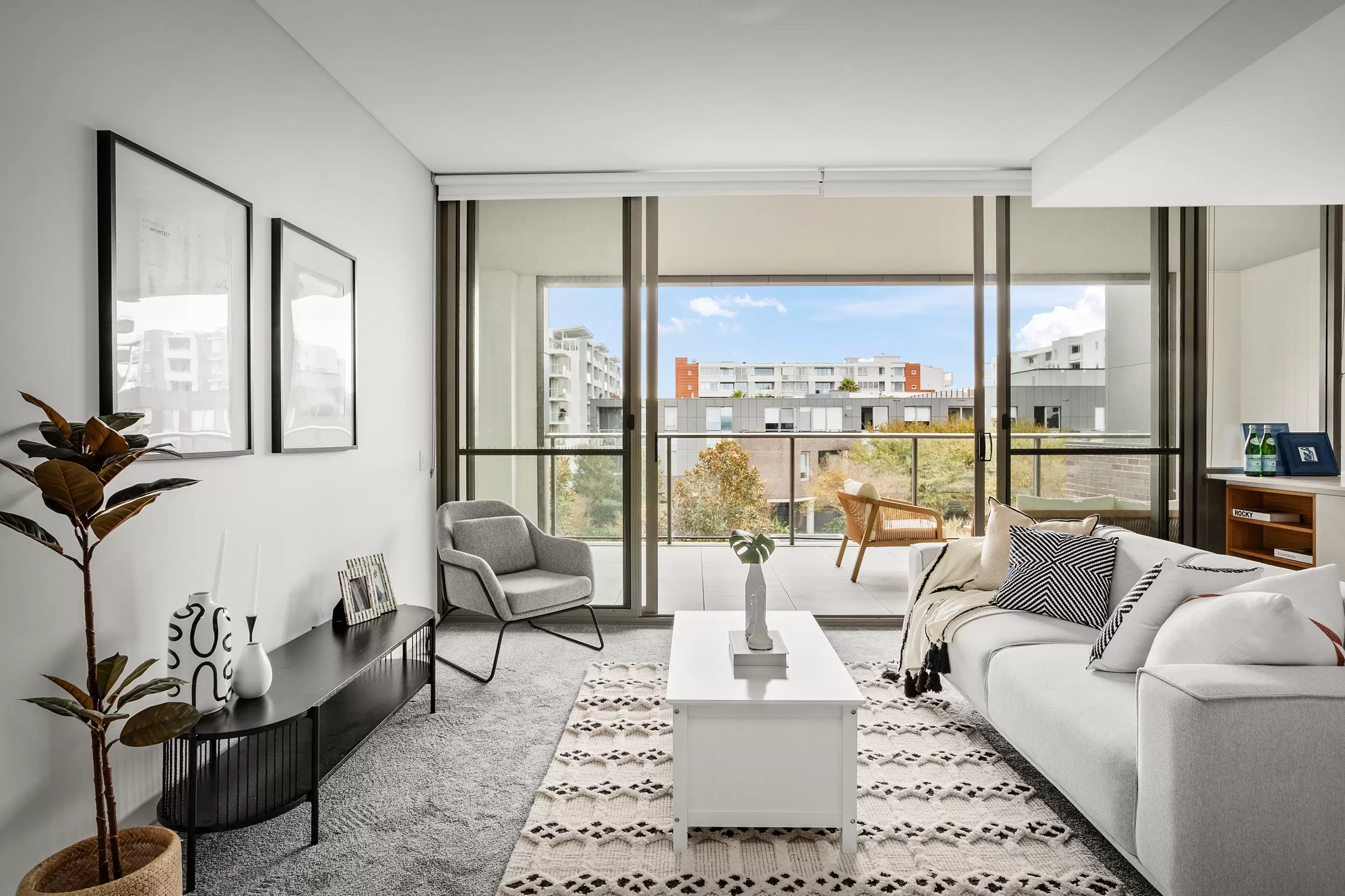 402/17 Monza Boulevard, Wentworth Point Sold by Chidiac Realty - image 1