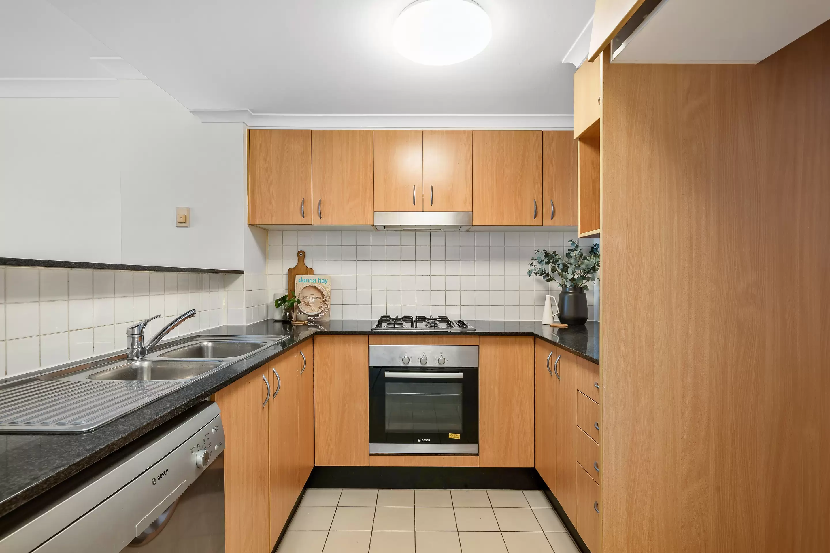 77/23 Norton Street, Leichhardt Sold by Chidiac Realty - image 4