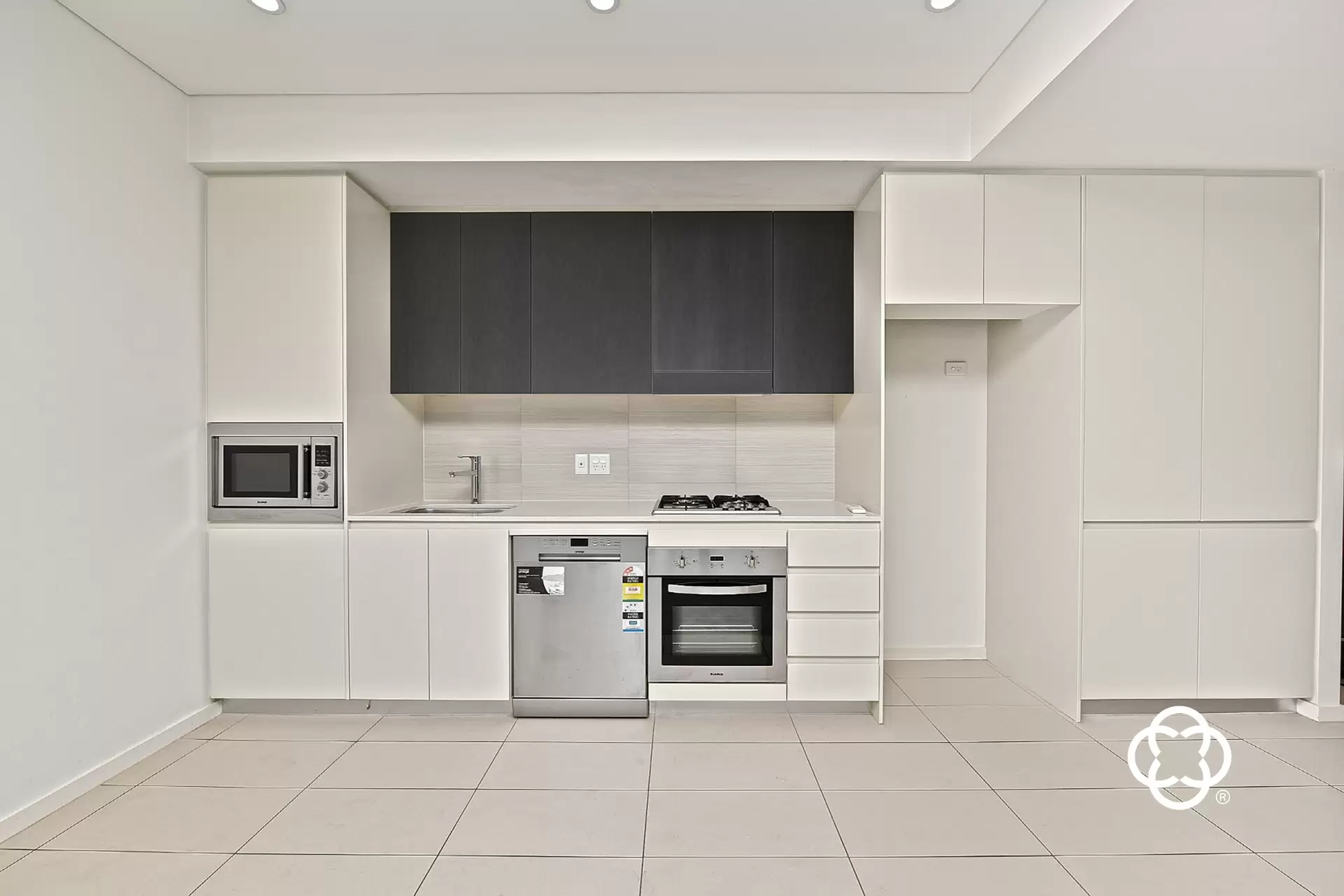 202/10 Savona Drive, Wentworth Point Leased by Chidiac Realty - image 1
