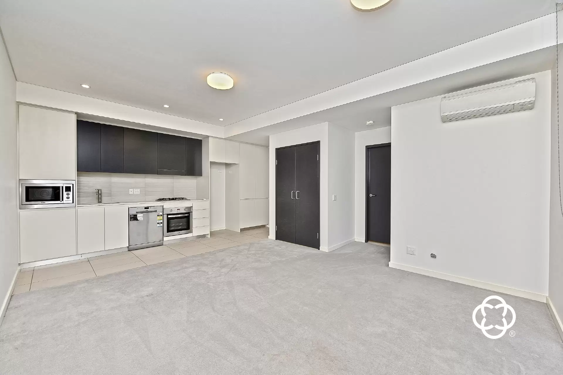 202/10 Savona Drive, Wentworth Point Leased by Chidiac Realty - image 1
