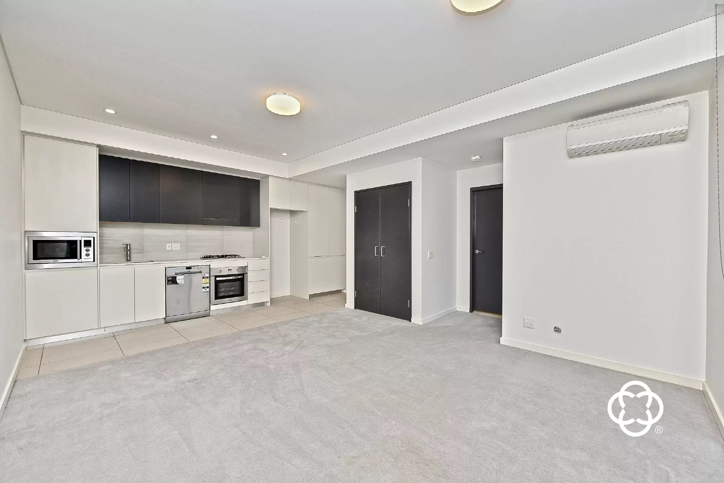 202/10 Savona Drive, Wentworth Point Leased by Chidiac Realty - image 3