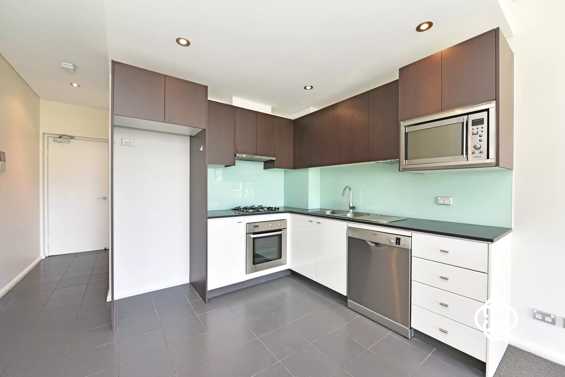 320/3 Stromboli Strait, Wentworth Point Leased by Chidiac Realty - image 5