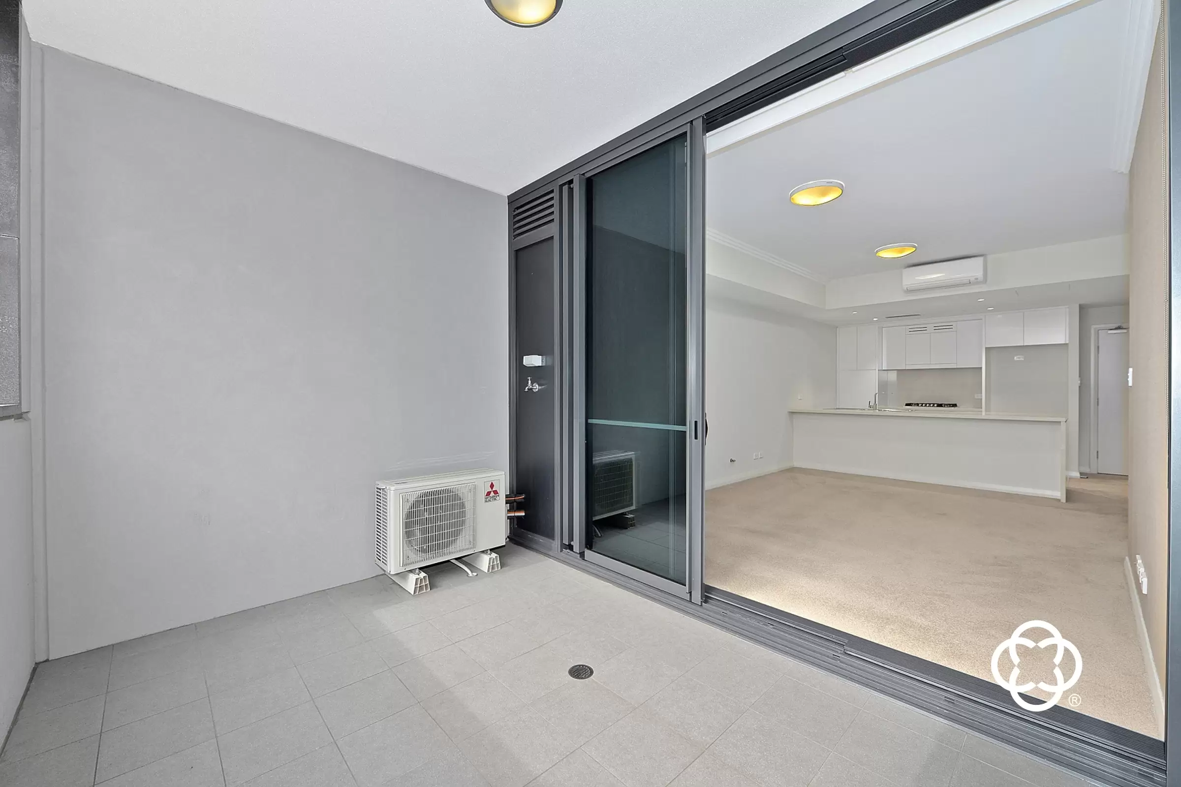 403/2 Park Street North, Wentworth Point Leased by Chidiac Realty - image 3