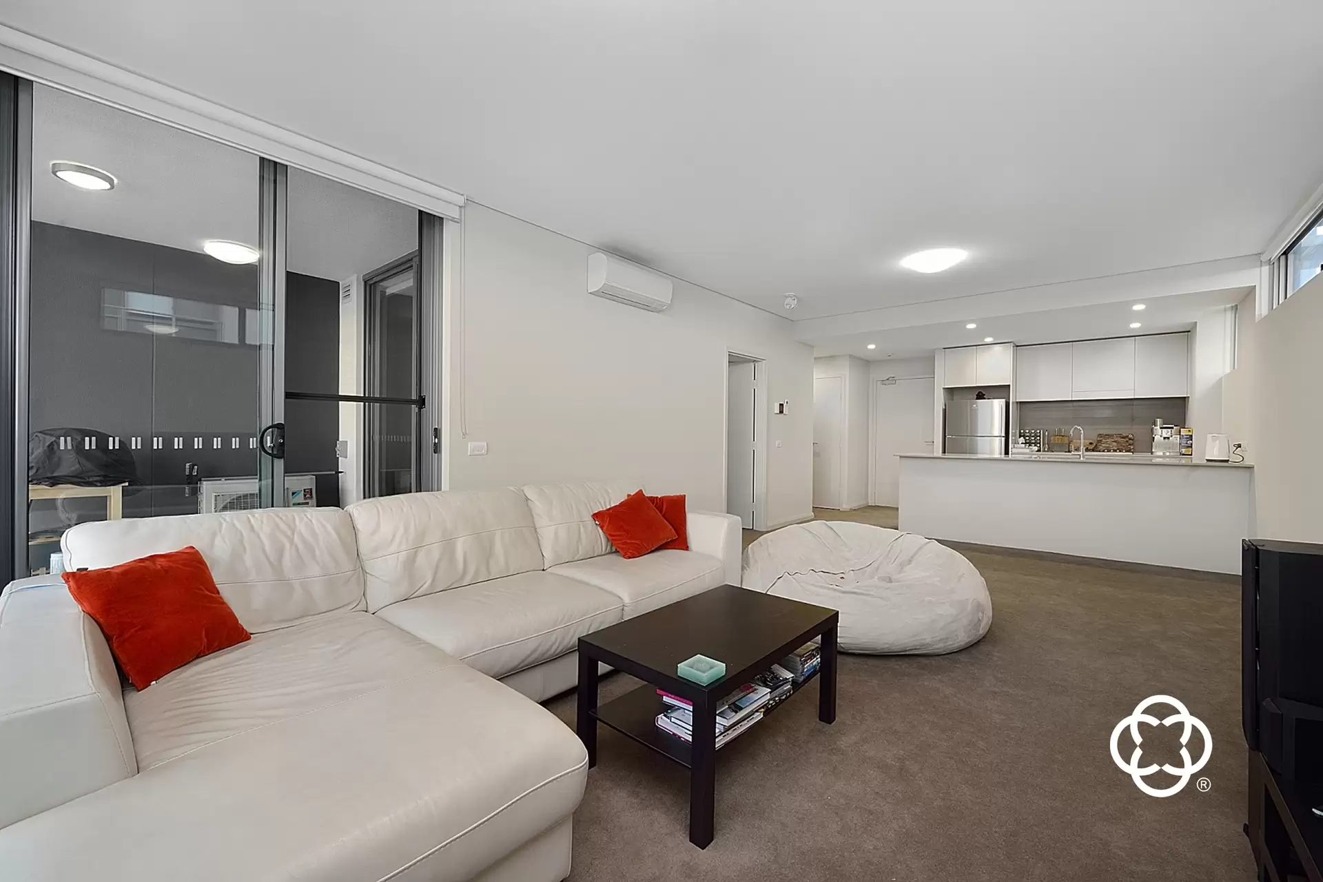 603/8 Marine Parade, Wentworth Point Leased by Chidiac Realty - image 1