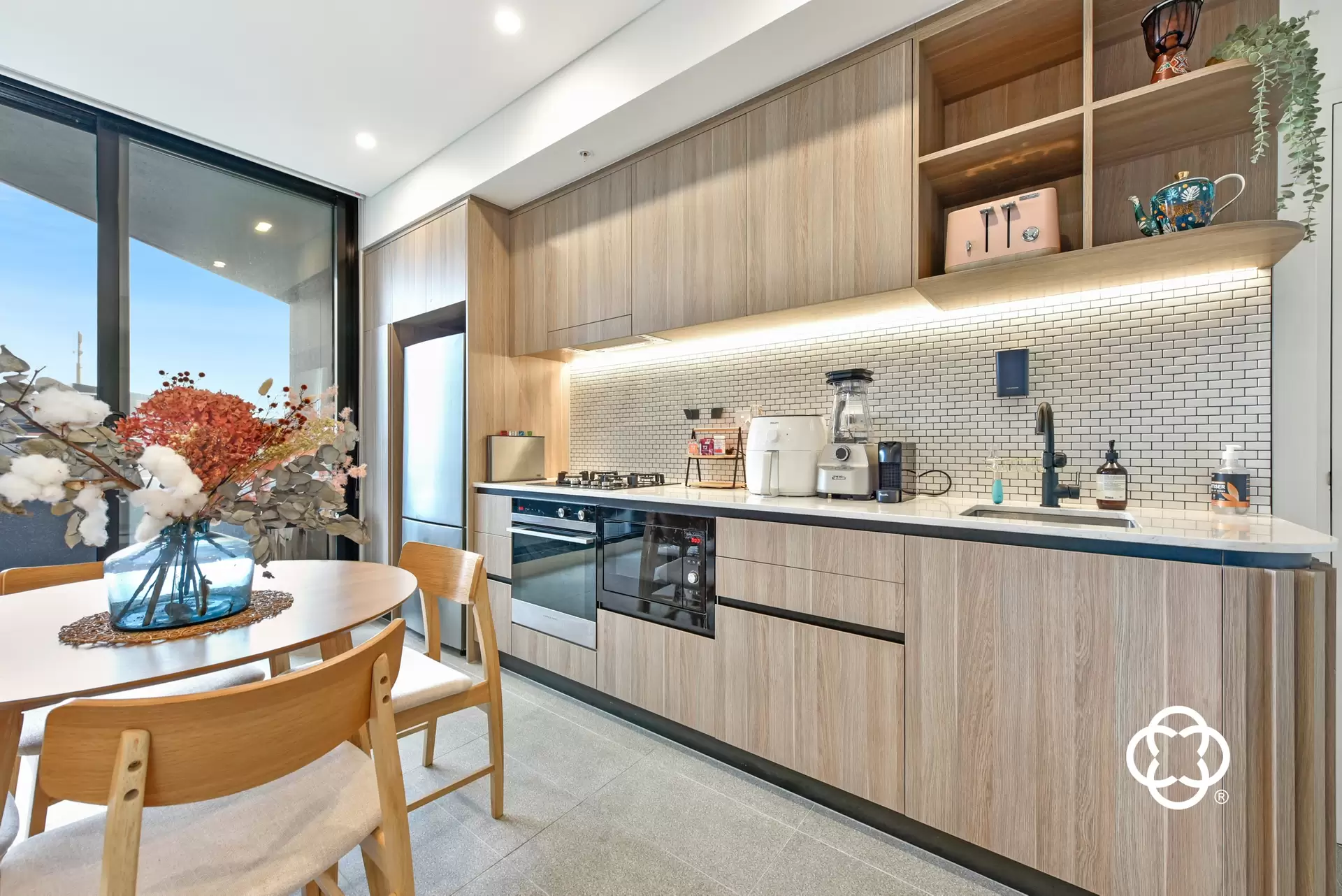 627/8 Lapwing Street, Wentworth Point Leased by Chidiac Realty - image 1
