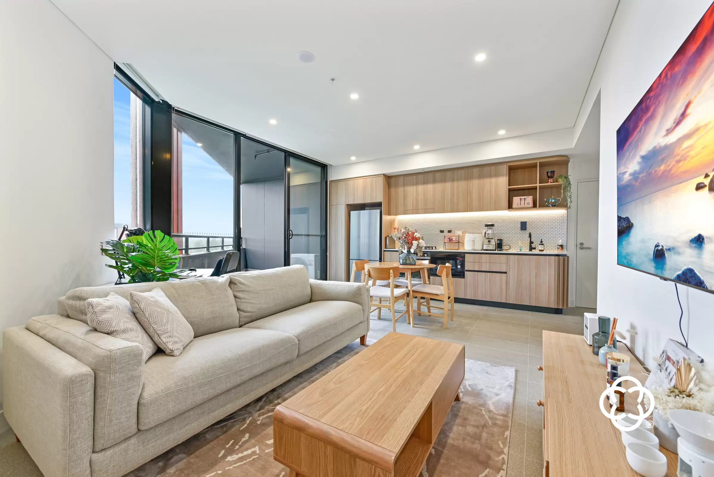 627/8 Lapwing Street, Wentworth Point Leased by Chidiac Realty - image 3