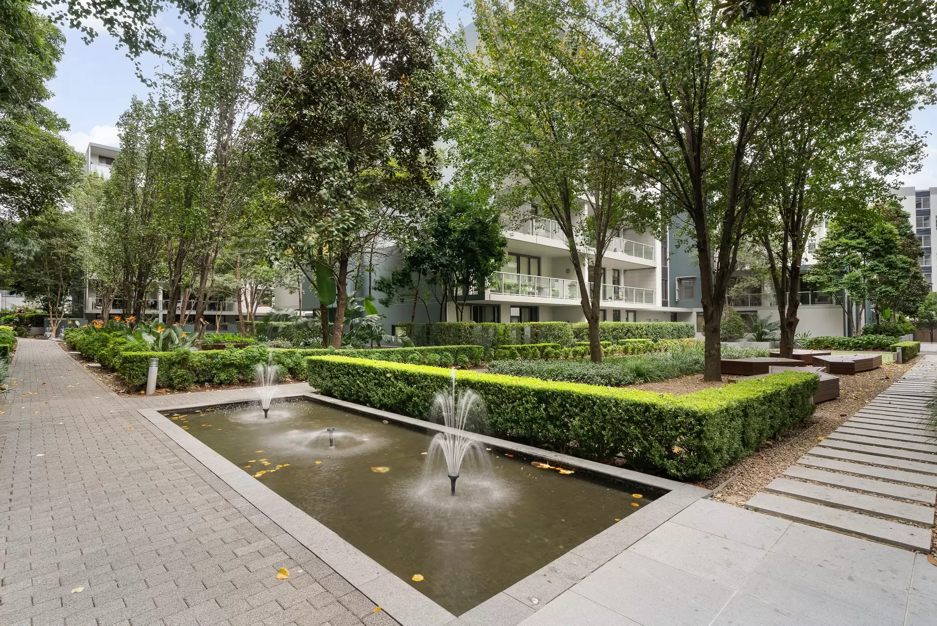 302/80 Rider Boulevard, Rhodes Sold by Chidiac Realty - image 1