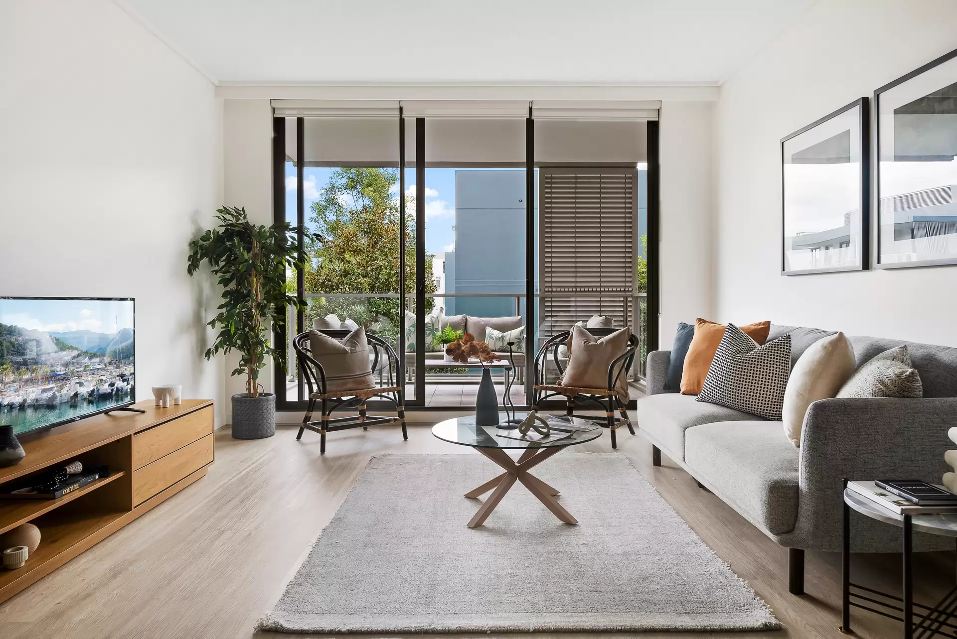 302/80 Rider Boulevard, Rhodes Sold by Chidiac Realty - image 1