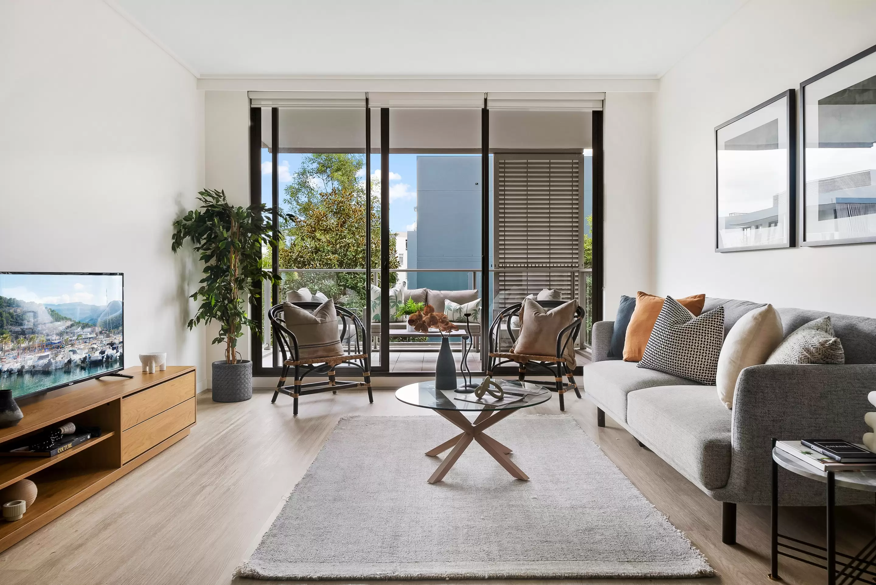 302/80 Rider Boulevard, Rhodes Sold by Chidiac Realty - image 3