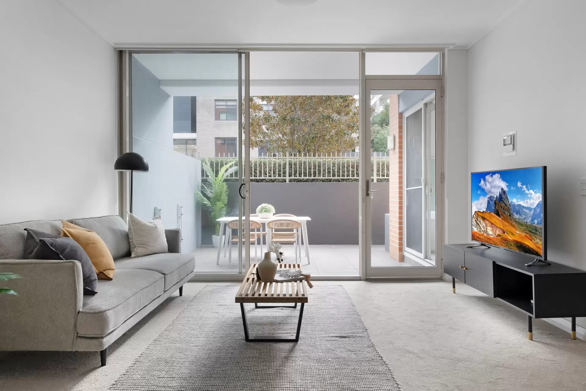 114/20 Marine Parade, Wentworth Point Sold by Chidiac Realty - image 1