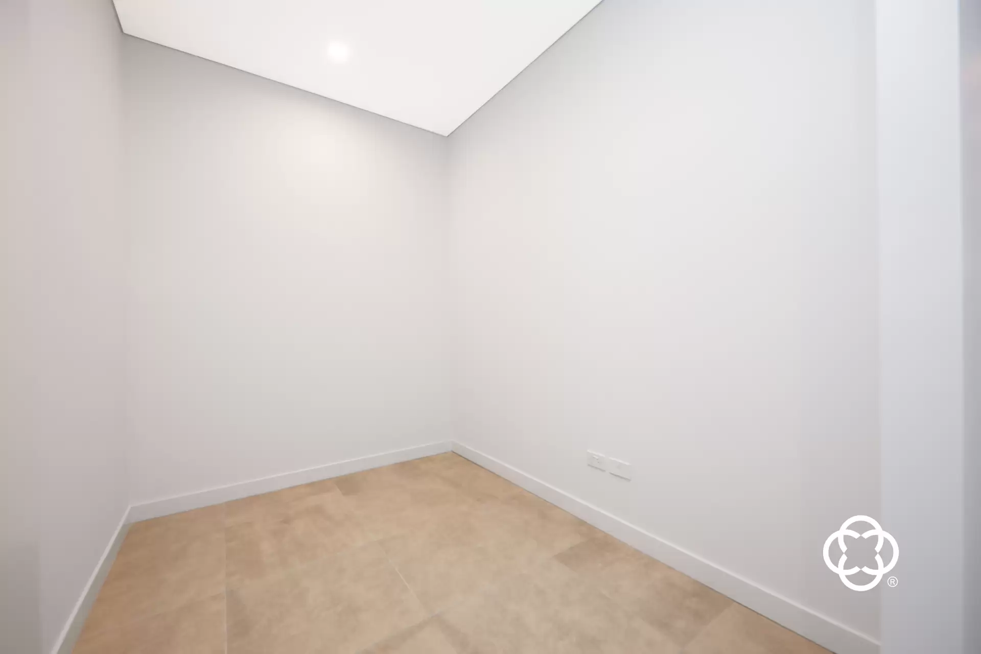 15/9-13 Goulburn Street, Warwick Farm Leased by Chidiac Realty - image 1