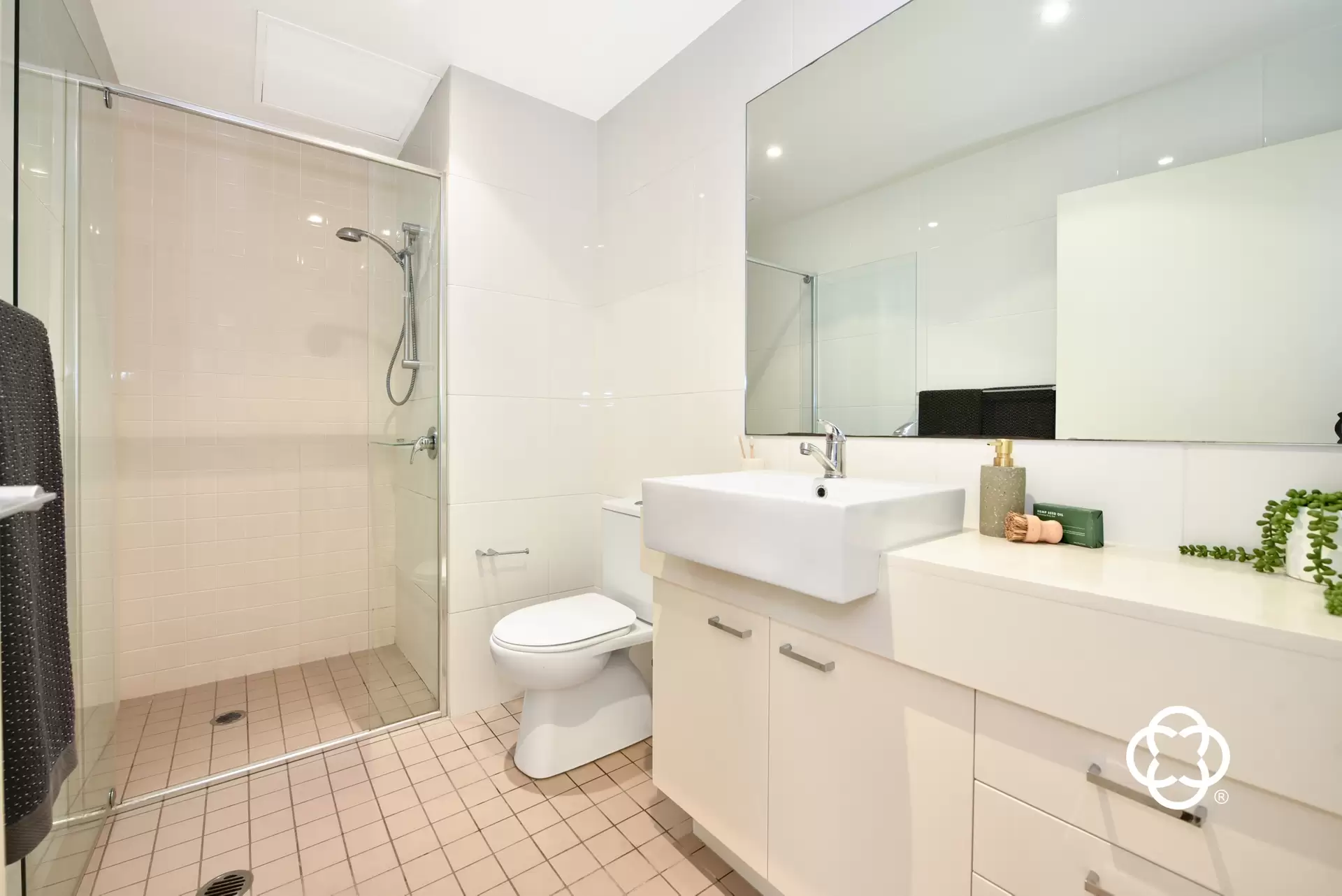 863/3 Baywater Drive, Wentworth Point Leased by Chidiac Realty - image 1