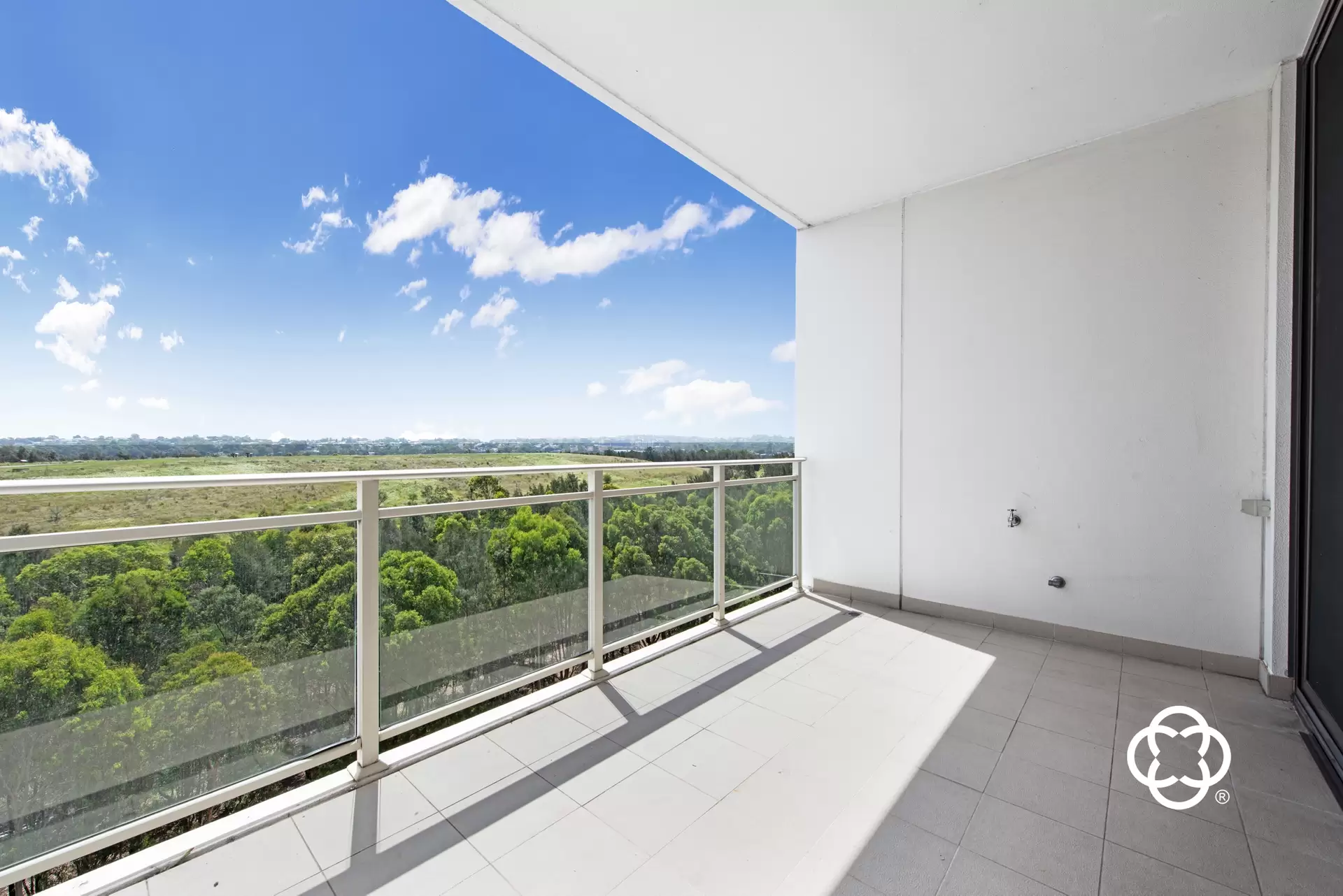 802/25 Hill Road, Wentworth Point Leased by Chidiac Realty - image 1