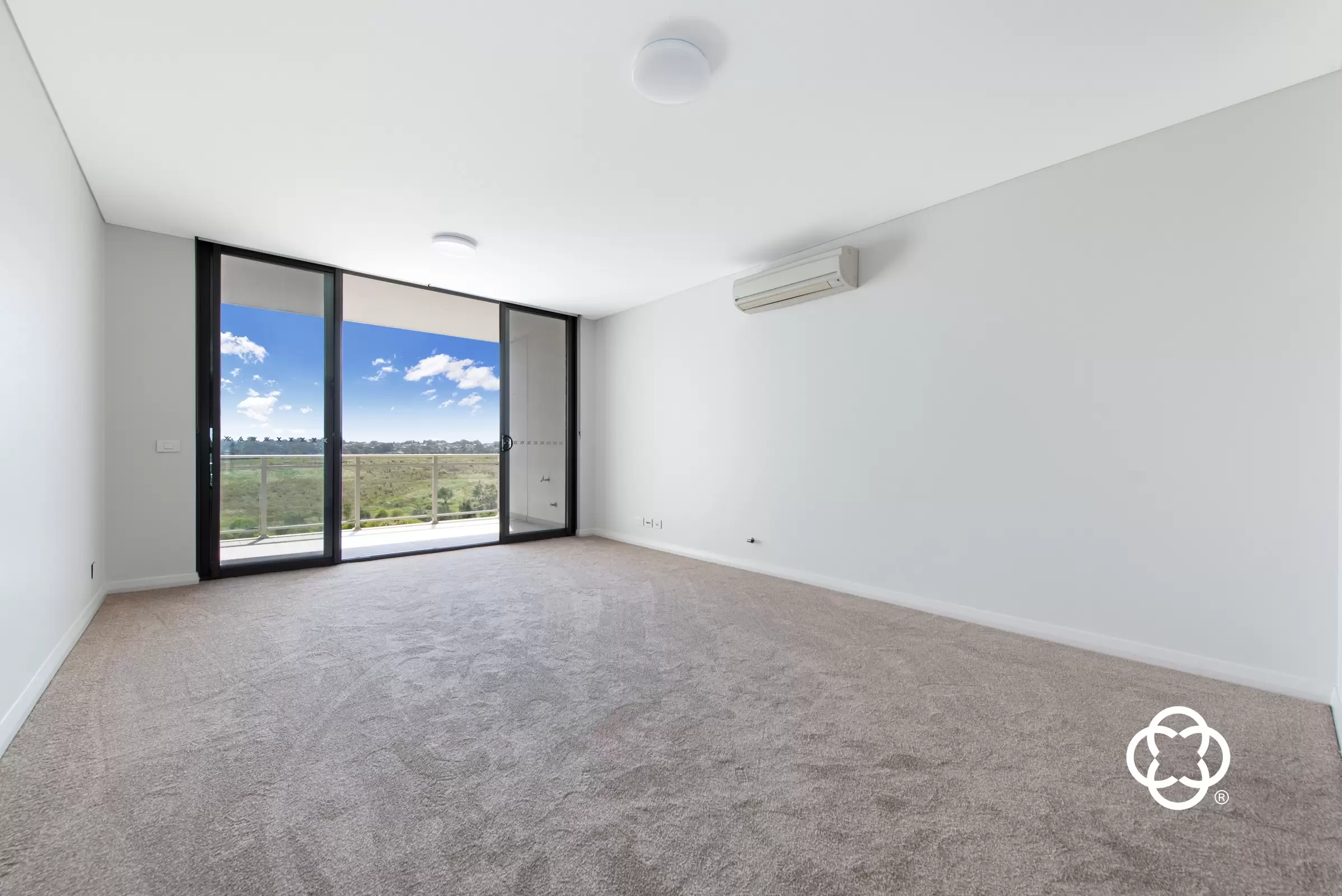 802/25 Hill Road, Wentworth Point Leased by Chidiac Realty - image 1