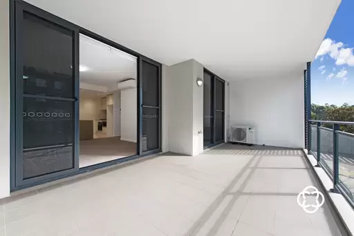 219/14 Baywater Drive, Wentworth Point Leased by Chidiac Realty