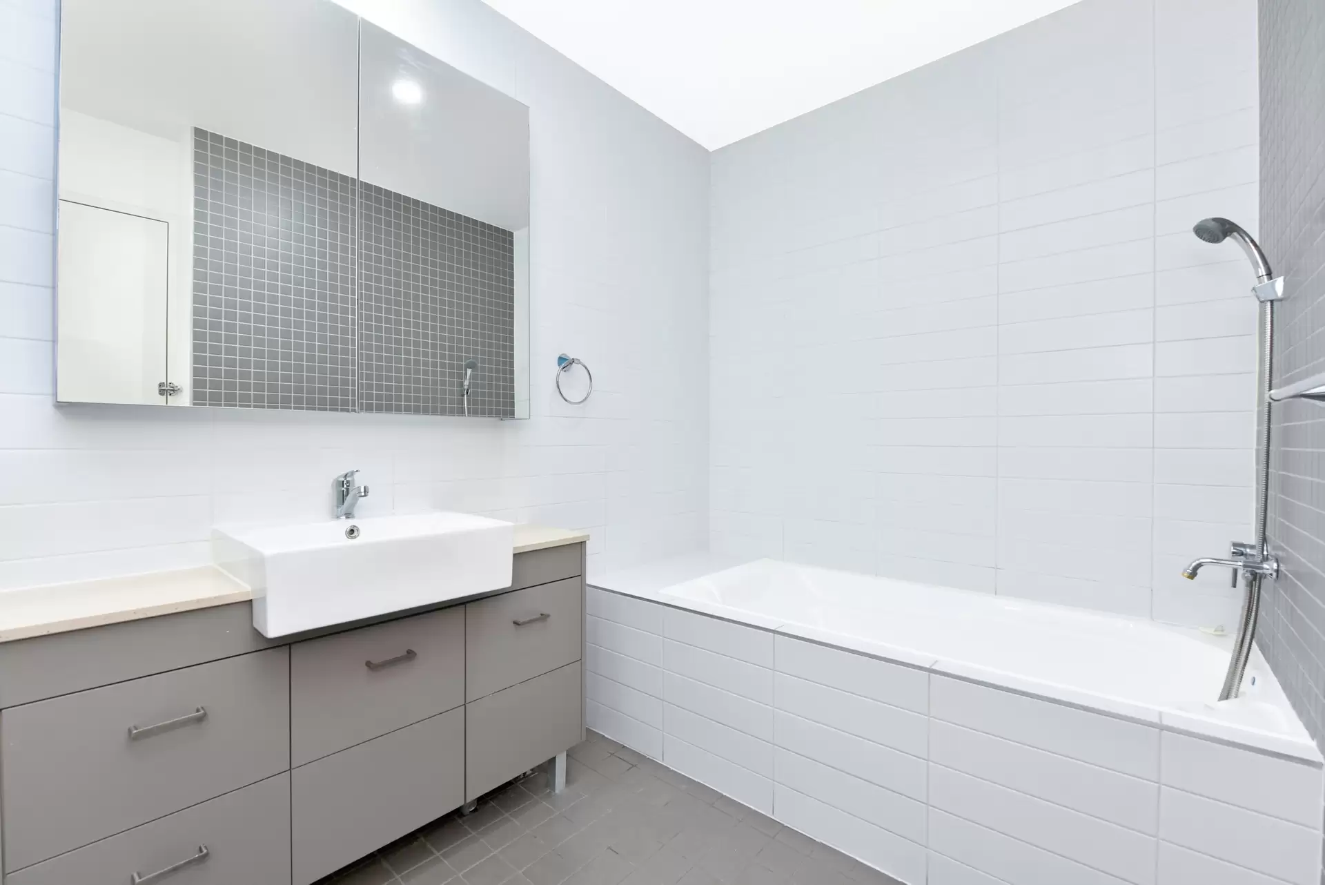 104/19 Hill Road, Wentworth Point Leased by Chidiac Realty - image 1
