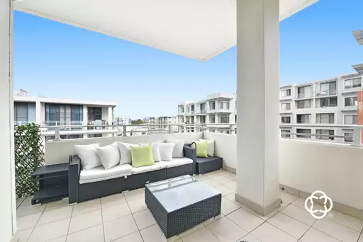 602/25 Hill Road, Wentworth Point Leased by Chidiac Realty