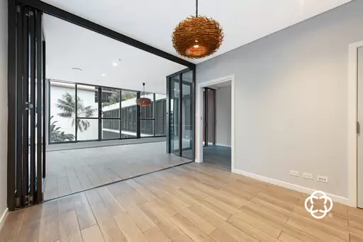 610/11 Wentworth Place, Wentworth Point Leased by Chidiac Realty