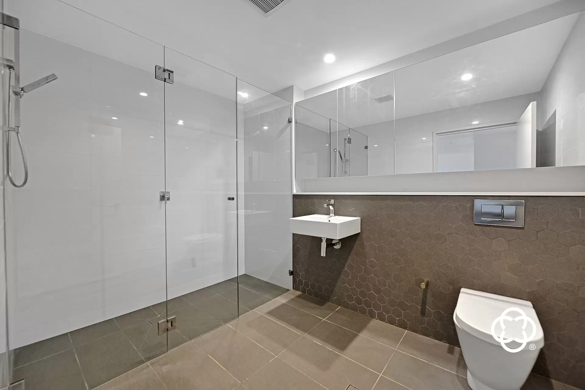 520/5 Verona Drive, Wentworth Point Leased by Chidiac Realty - image 1