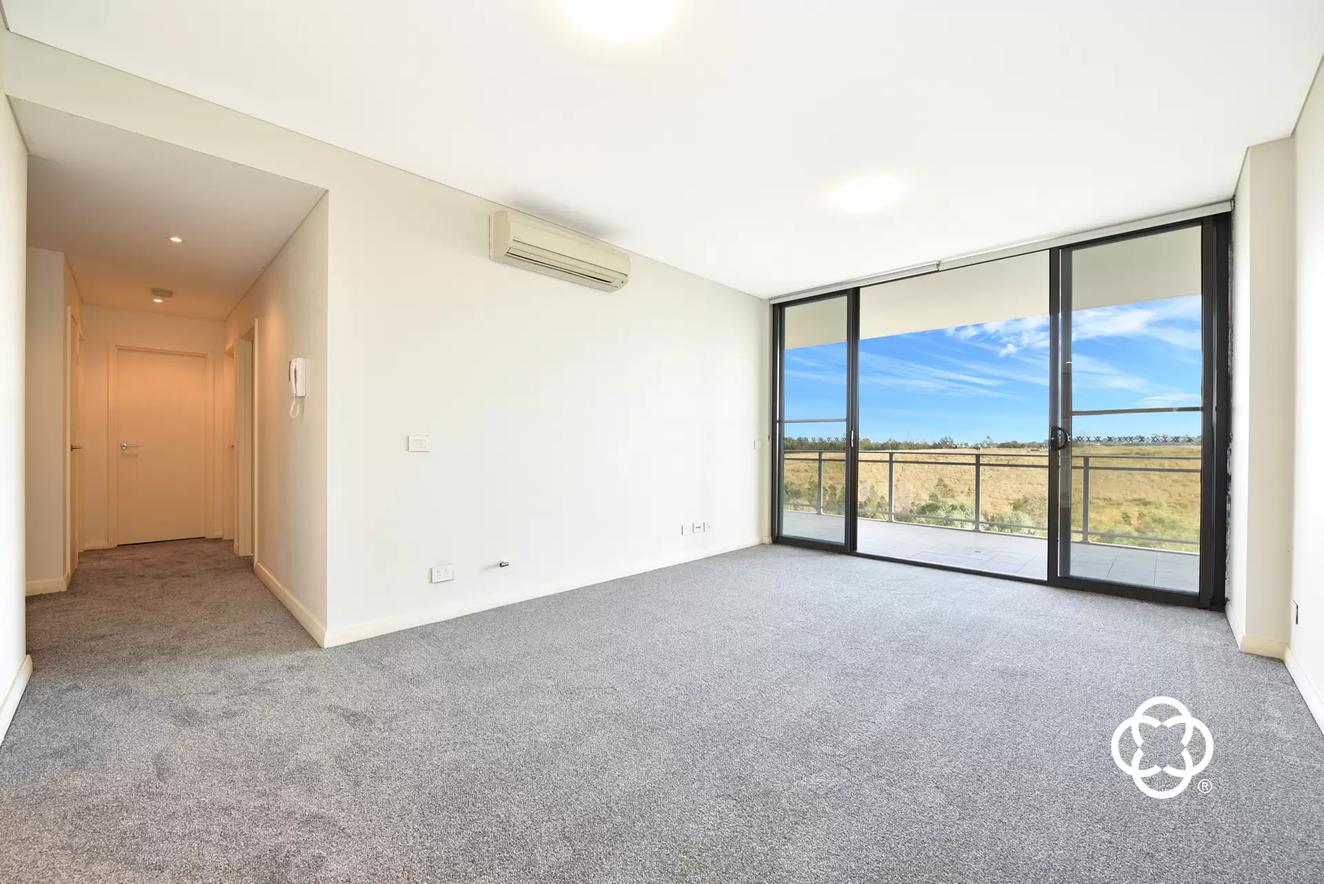 707/27 Hill Road, Wentworth Point Leased by Chidiac Realty - image 1
