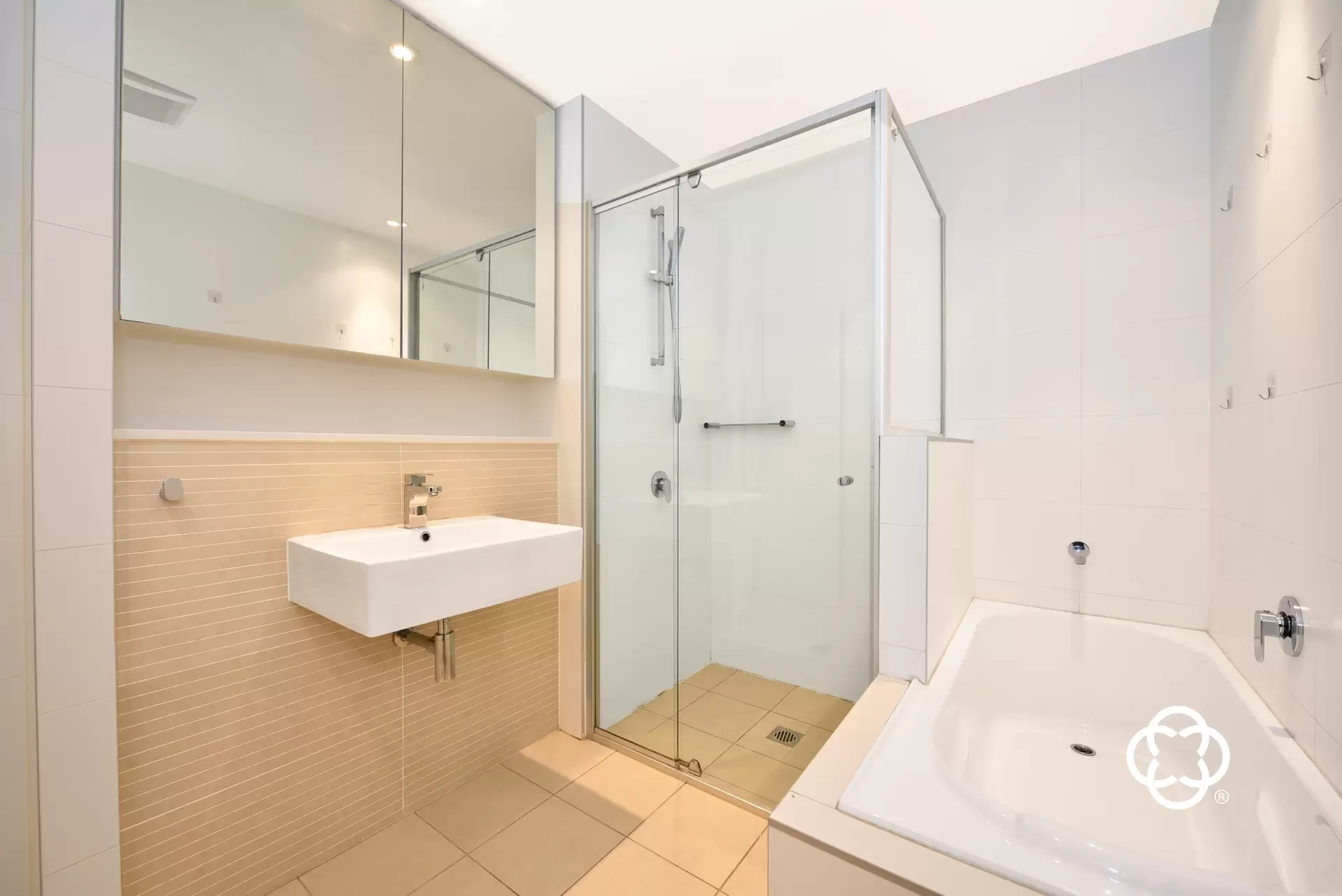 707/27 Hill Road, Wentworth Point Leased by Chidiac Realty - image 1