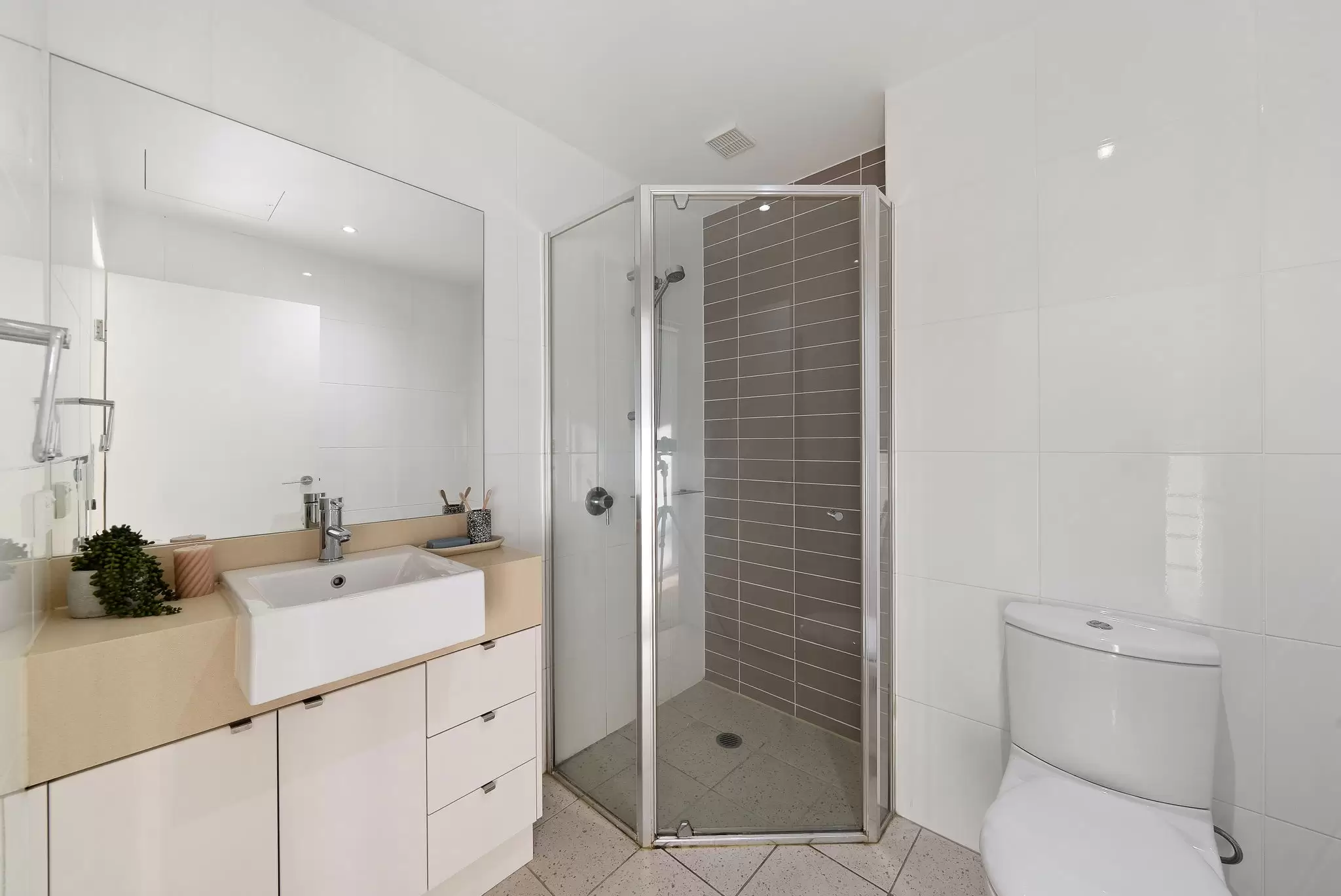 681/4 The Crescent, Wentworth Point Sold by Chidiac Realty - image 8