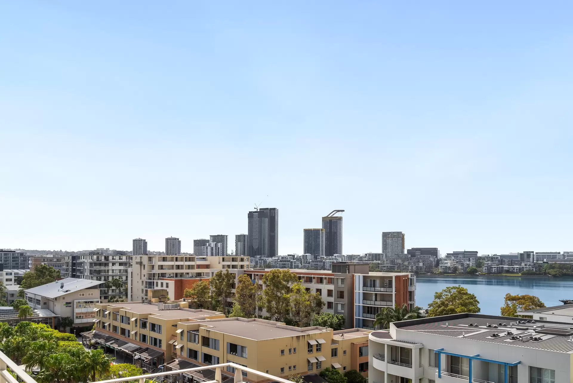 801/1 The Piazza, Wentworth Point Sold by Chidiac Realty - image 1