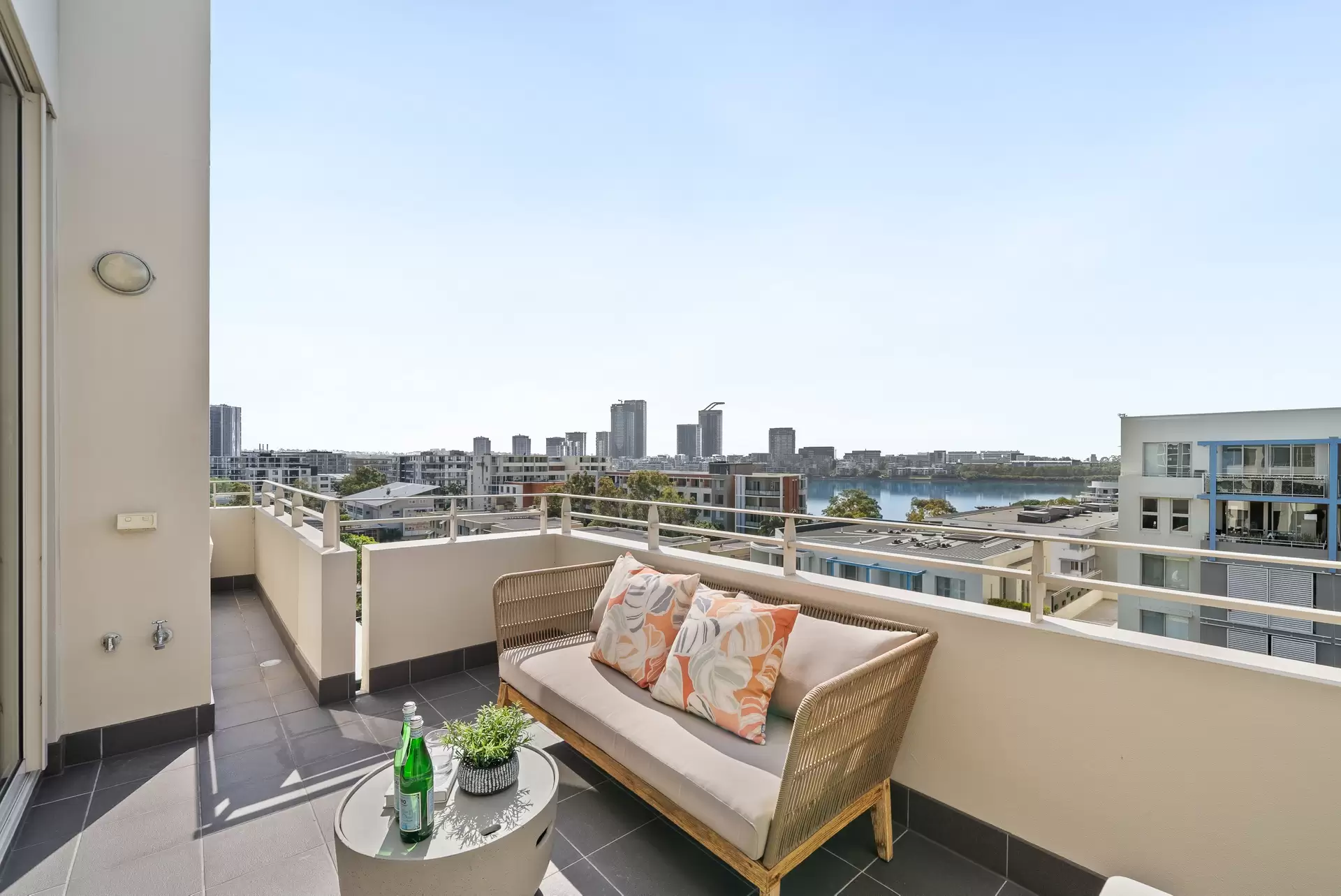 801/1 The Piazza, Wentworth Point Sold by Chidiac Realty - image 1