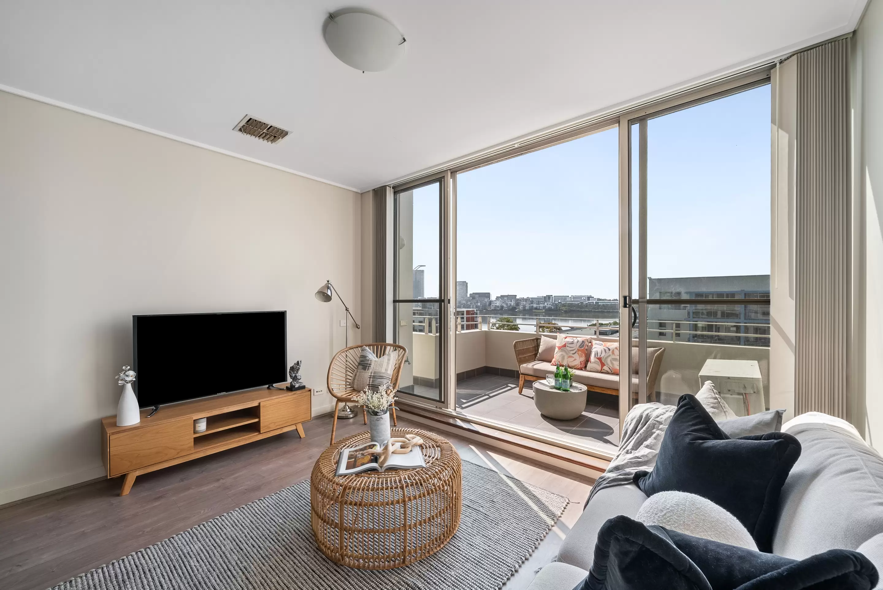 801/1 The Piazza, Wentworth Point Sold by Chidiac Realty - image 1
