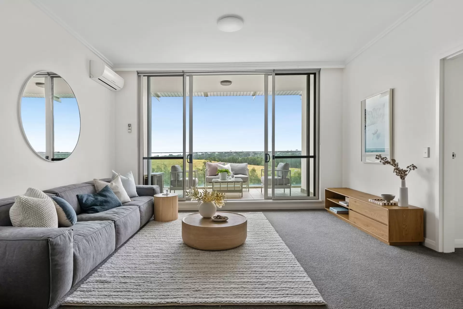 883/33 Hill Road, Wentworth Point Sold by Chidiac Realty - image 1